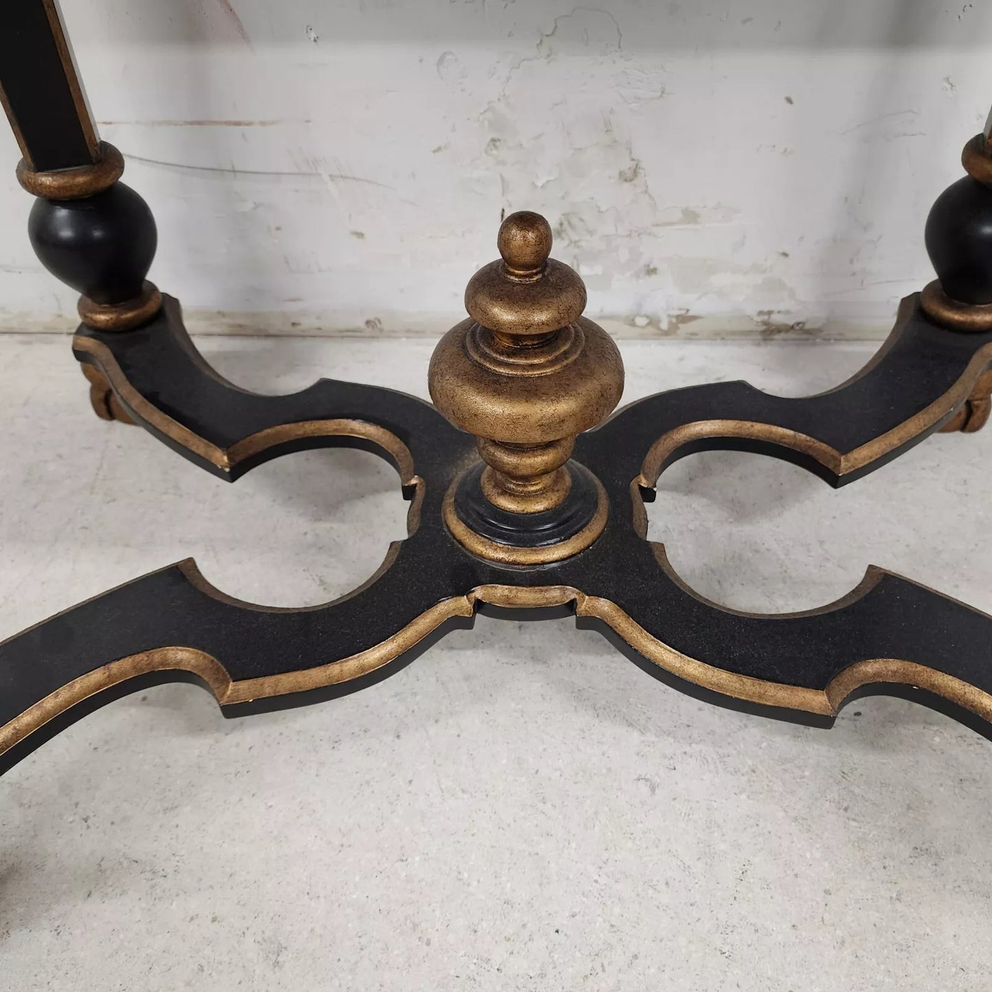 French Black Lacquered and Giltwood Table
