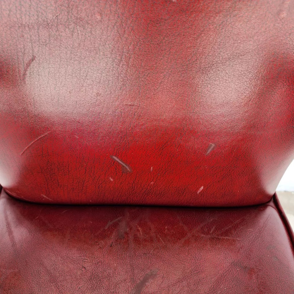 Vintage Georgian Mahogany Carved Eagle Leather Armchair