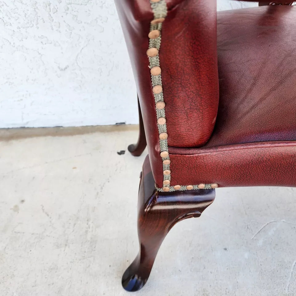 Vintage Georgian Mahogany Carved Eagle Leather Armchair