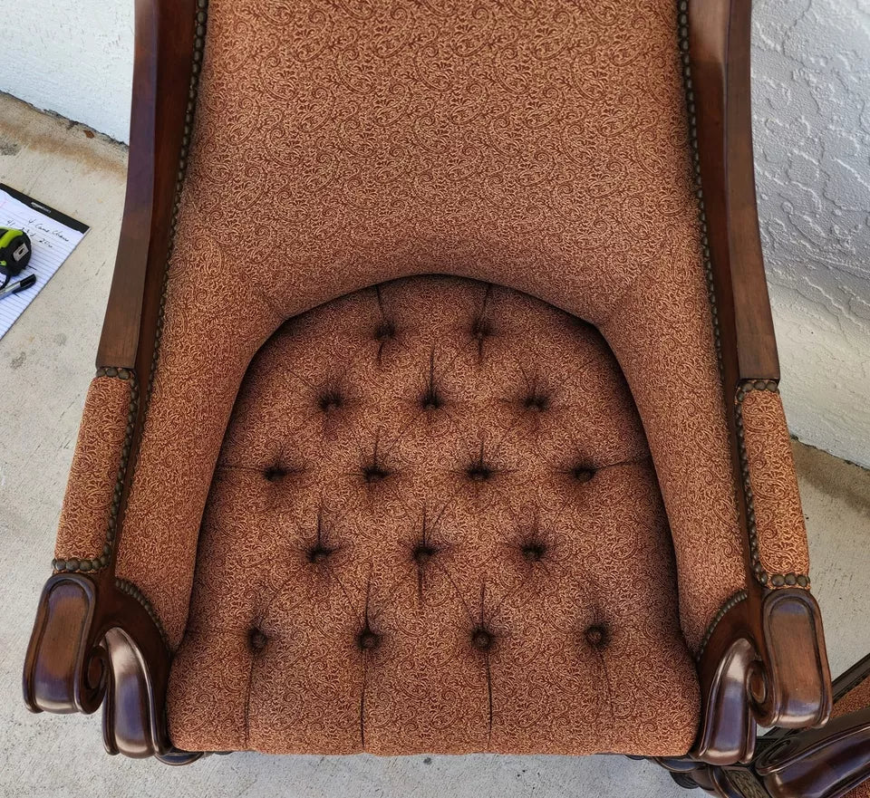 Thomasville Ernest Hemingway Anson Accent Chairs - Pair