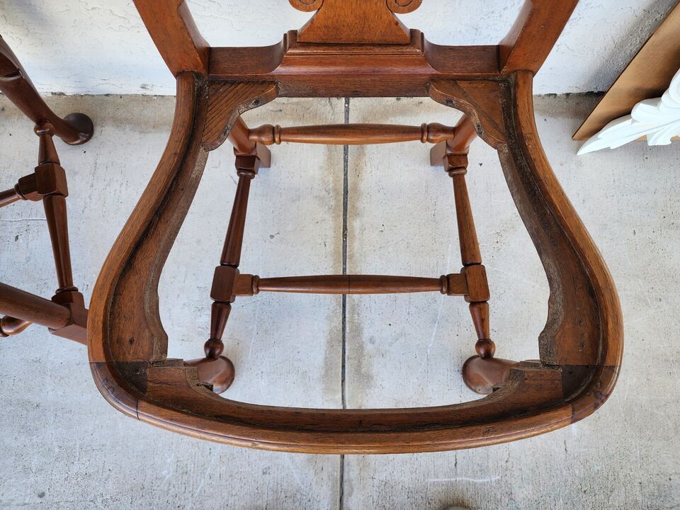 Antique Italian Georgian Dining Chairs Shell Walnut Set of 5