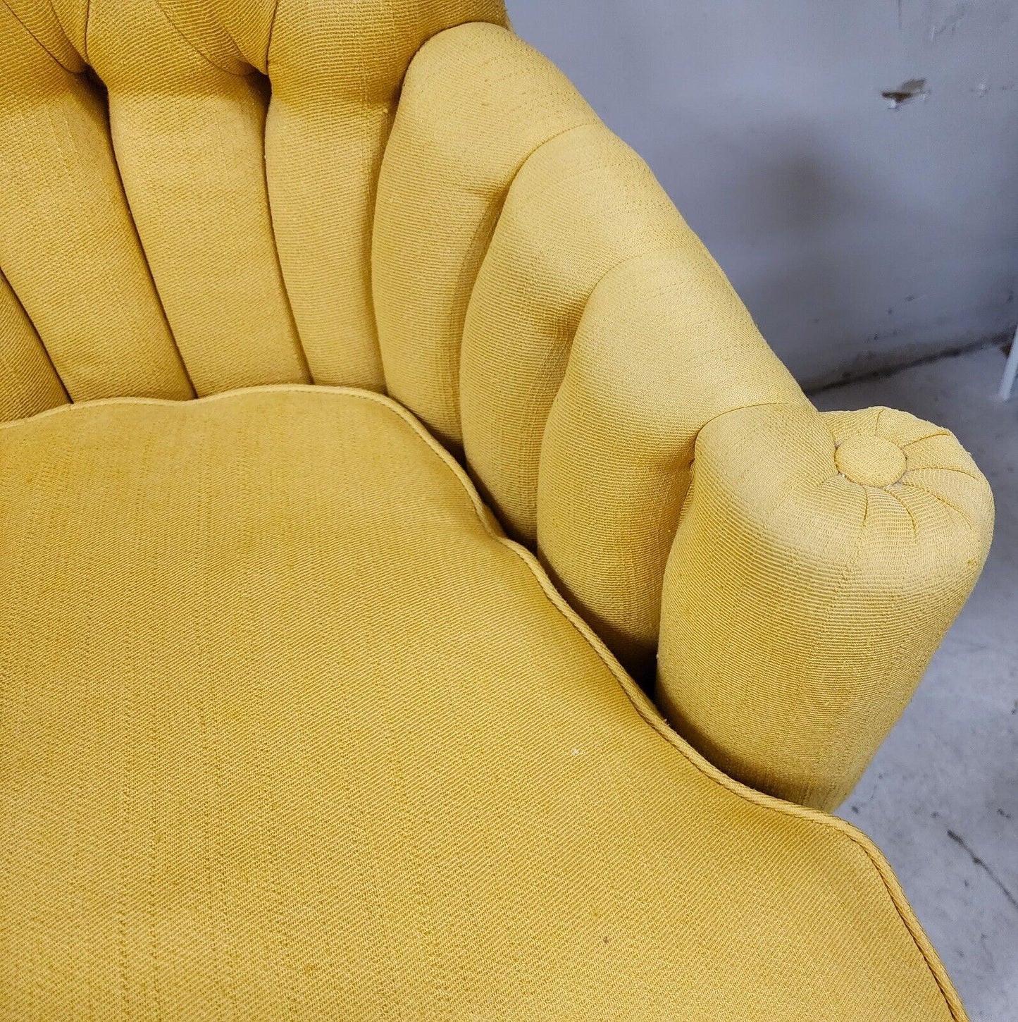 Antique Lounge Chair Grosfeld House Style