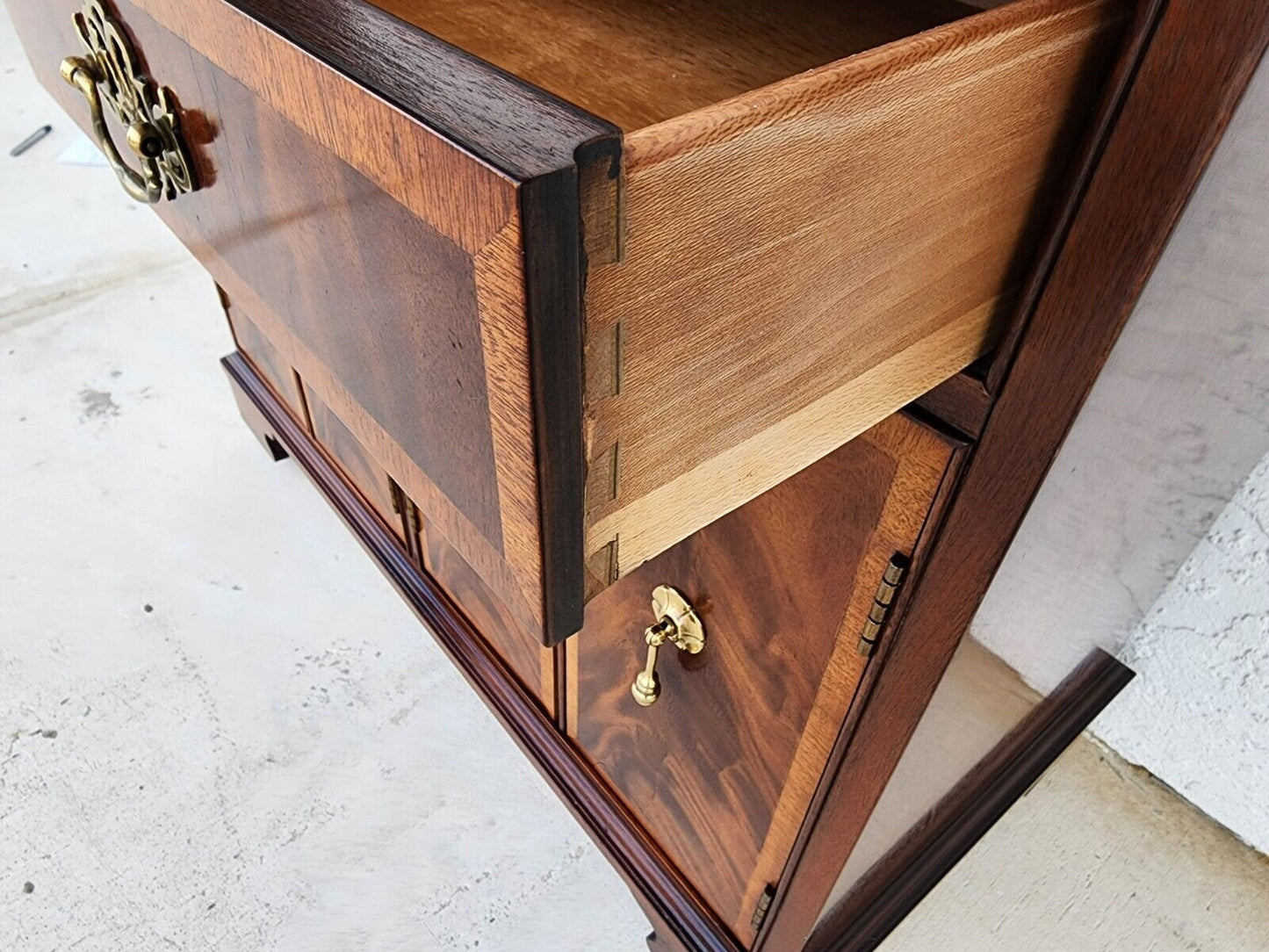 Vintage Buffet Bar Sideboard Fliptop Flame Mahogany by HICKORY WHITE