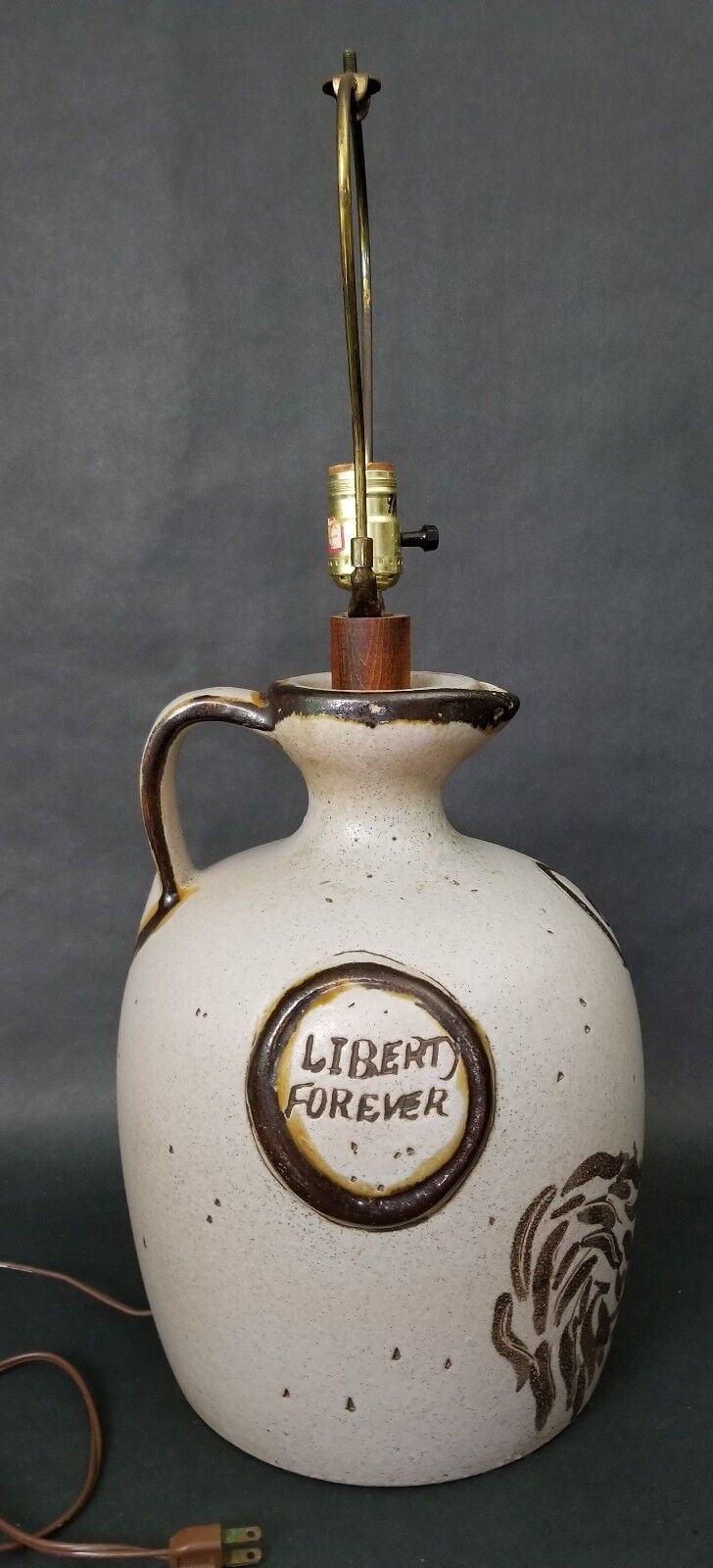 Vtg Ceramic Jug New Jersey Chicken LIBERTY FOREVER 1809 Folk Art Table Lamp