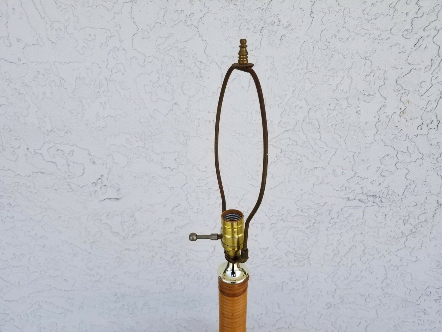 Vintage Bamboo Rattan Tiki Boho Chic Magazine Holder Floor Lamp End Side Table