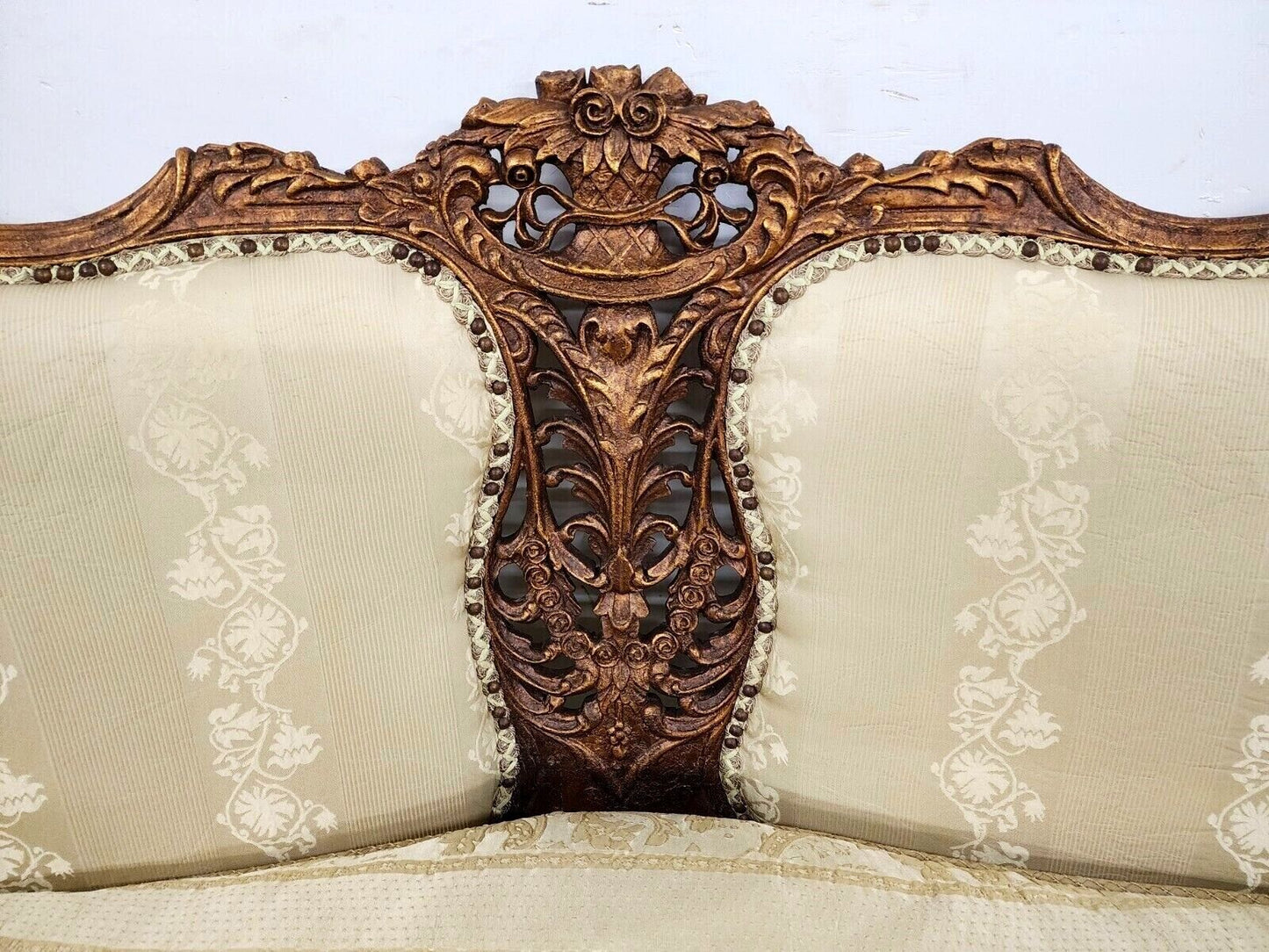 Vintage Sofa by CAROL HICKS BOLTON & EJ VICTOR With Pillows