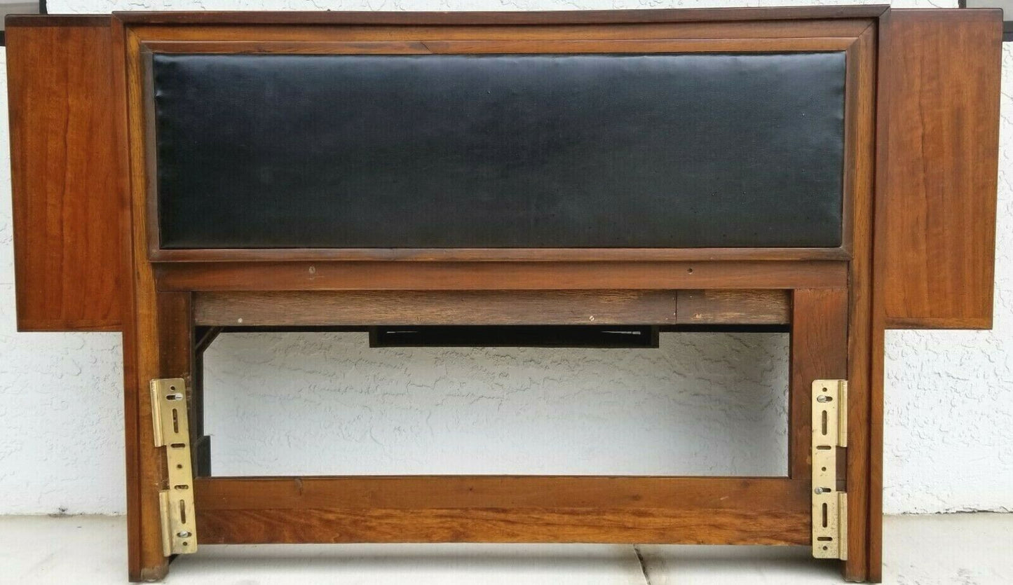 Vintage Jack Cartwright for FOUNDERS MCM Danish Modern Walnut Full Headboard