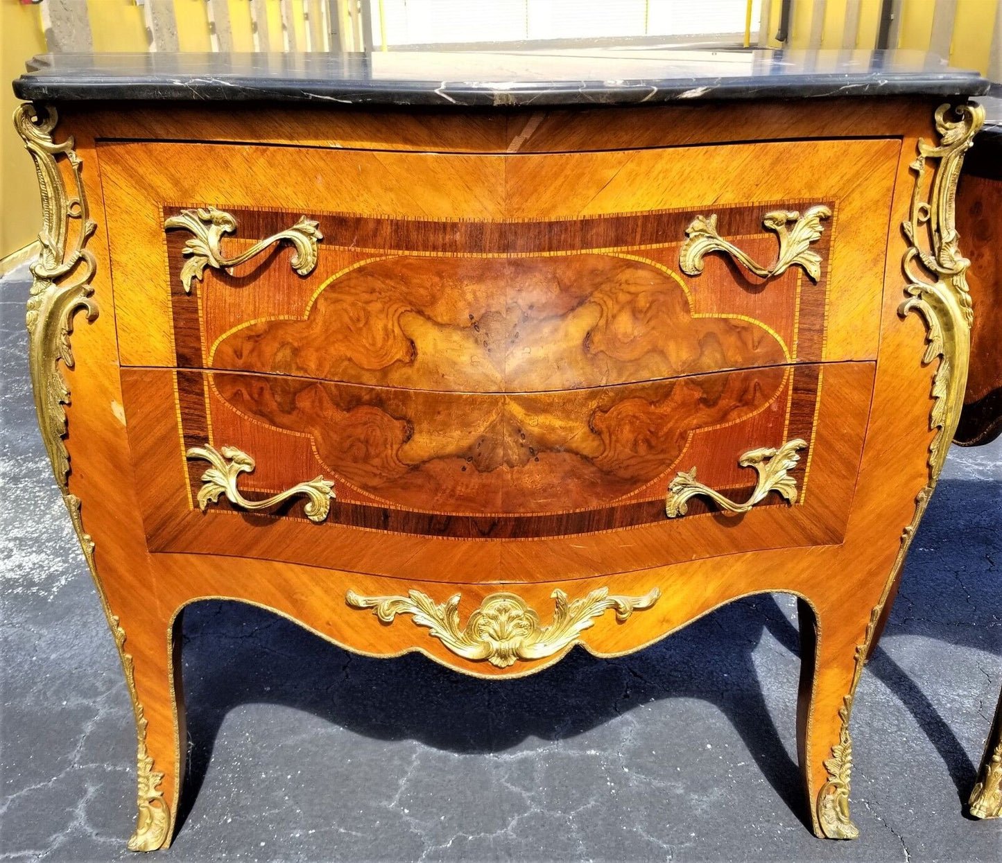 Door Drawer Pulls Handles Ornate Acanthus Leaf Gilt Bronze - Set of 2