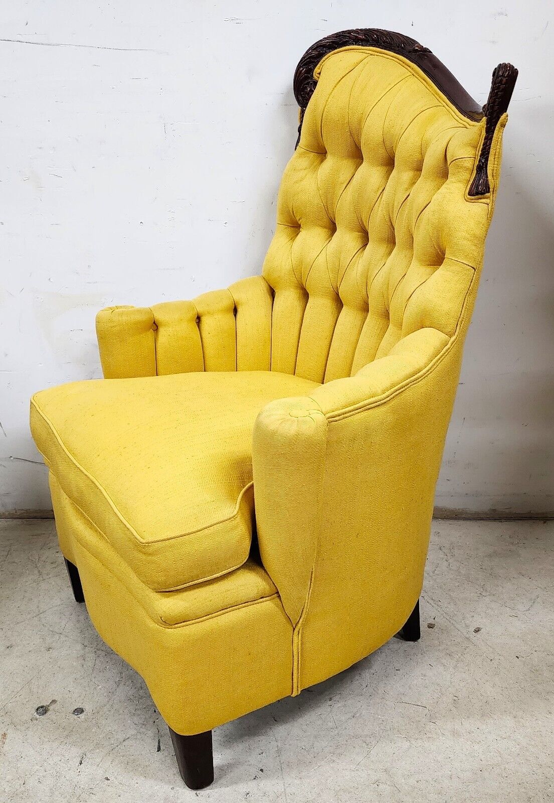 Antique Lounge Chair Grosfeld House Style