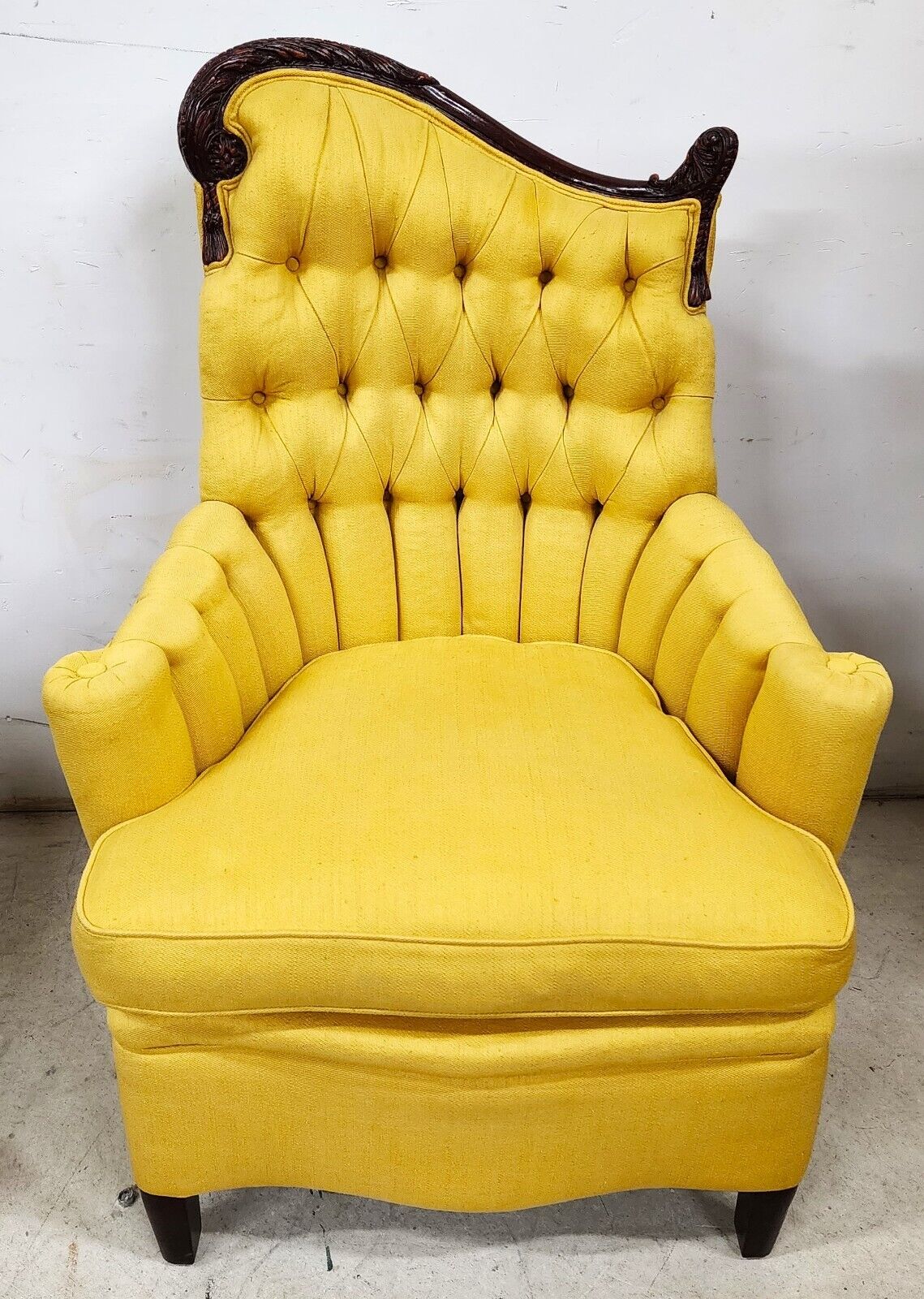 Antique Lounge Chair Grosfeld House Style