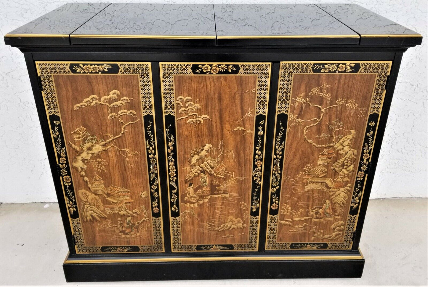 WHITE FURNITURE CO Mandarin Lacquered Asian Chinoiserie Buffet Server Dry Bar