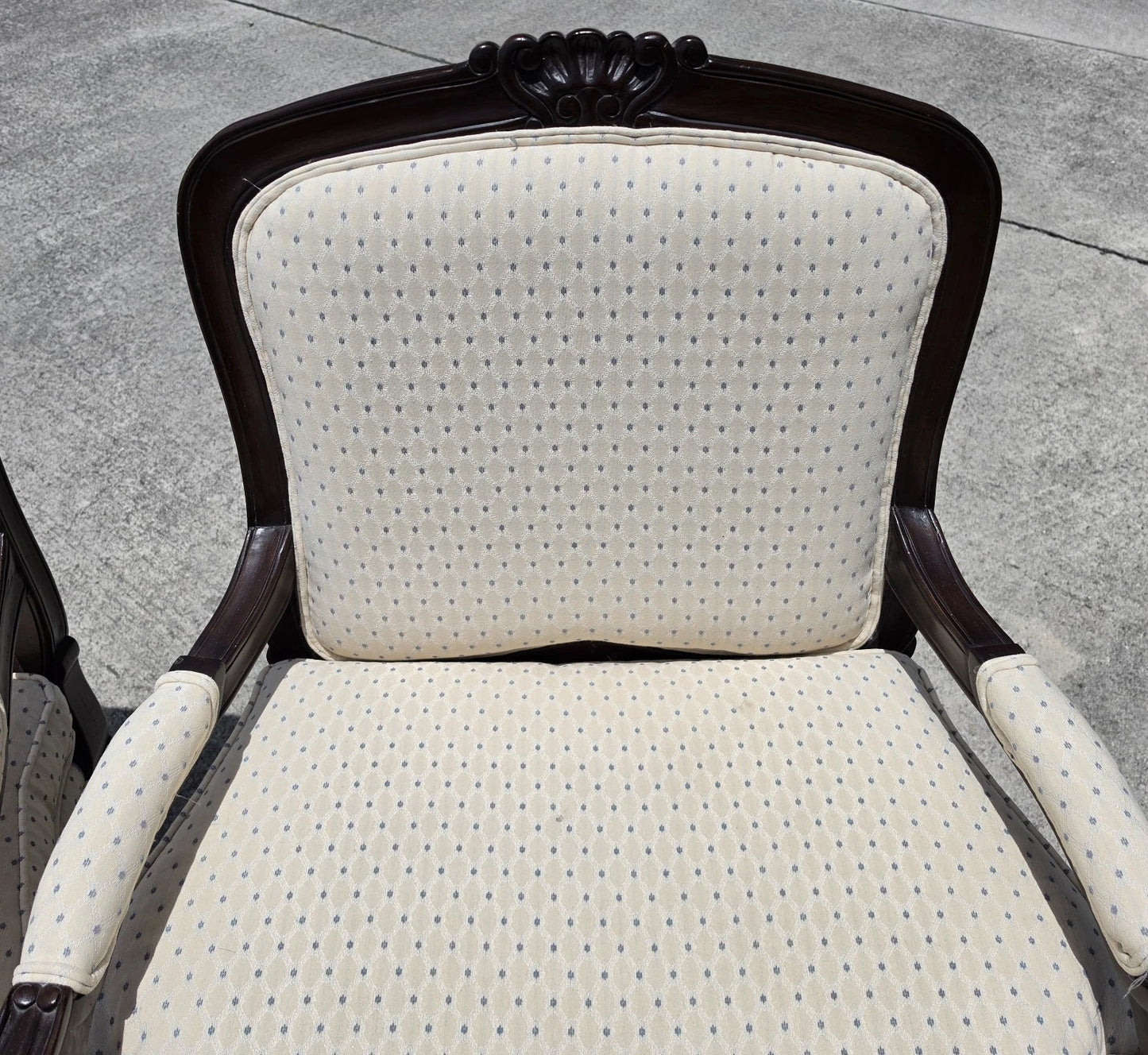 Howard Miller French Country Fauteuil Armchairs A Pair
