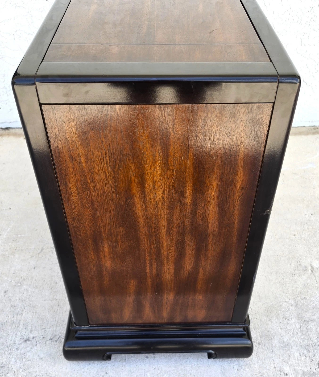 Vintage Bernhardt Chinese Style Rolling Dry Bar Cabinet or Buffet Server