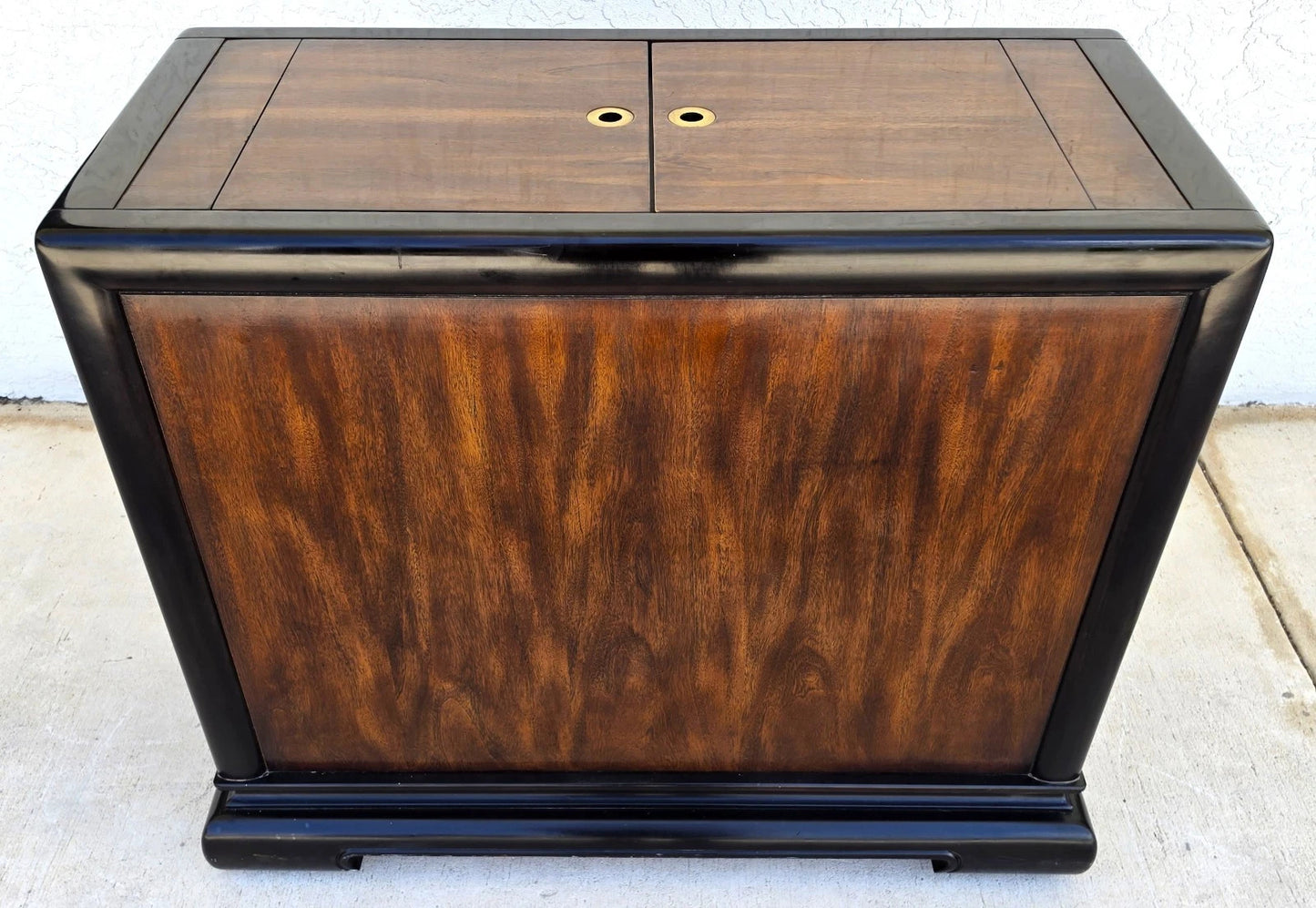 Vintage Bernhardt Chinese Style Rolling Dry Bar Cabinet or Buffet Server