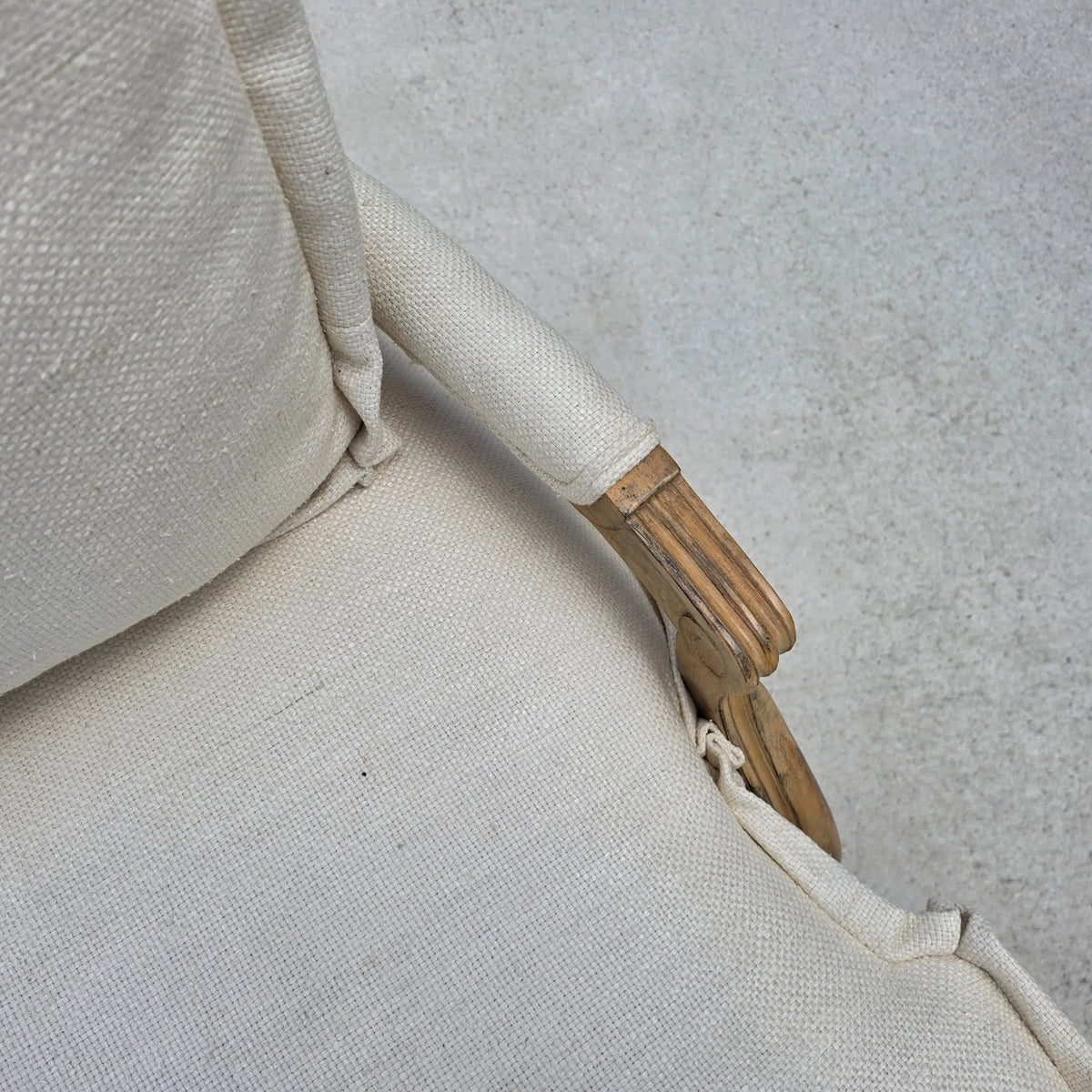Beverly Furniture French Louis XV Fauteuil Linen Lounge Chair
