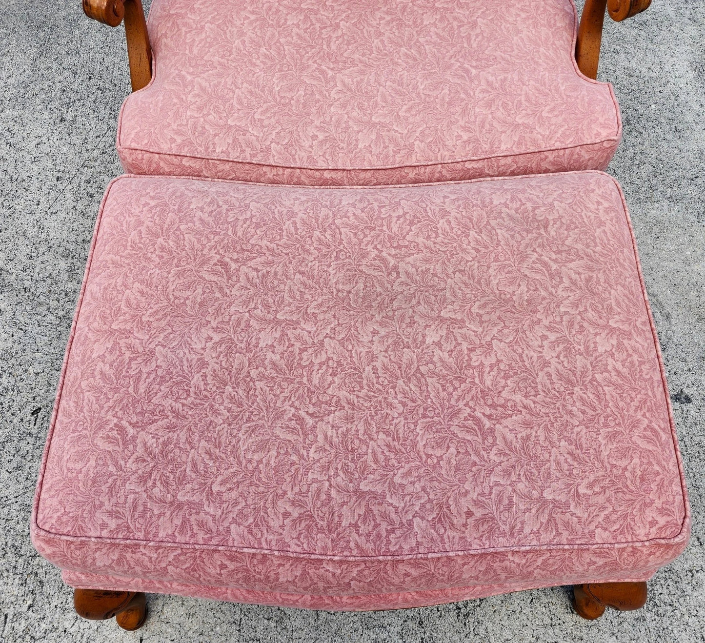 Thomasville French Provincial Louis XV Pink Damask Chair & Ottoman Set