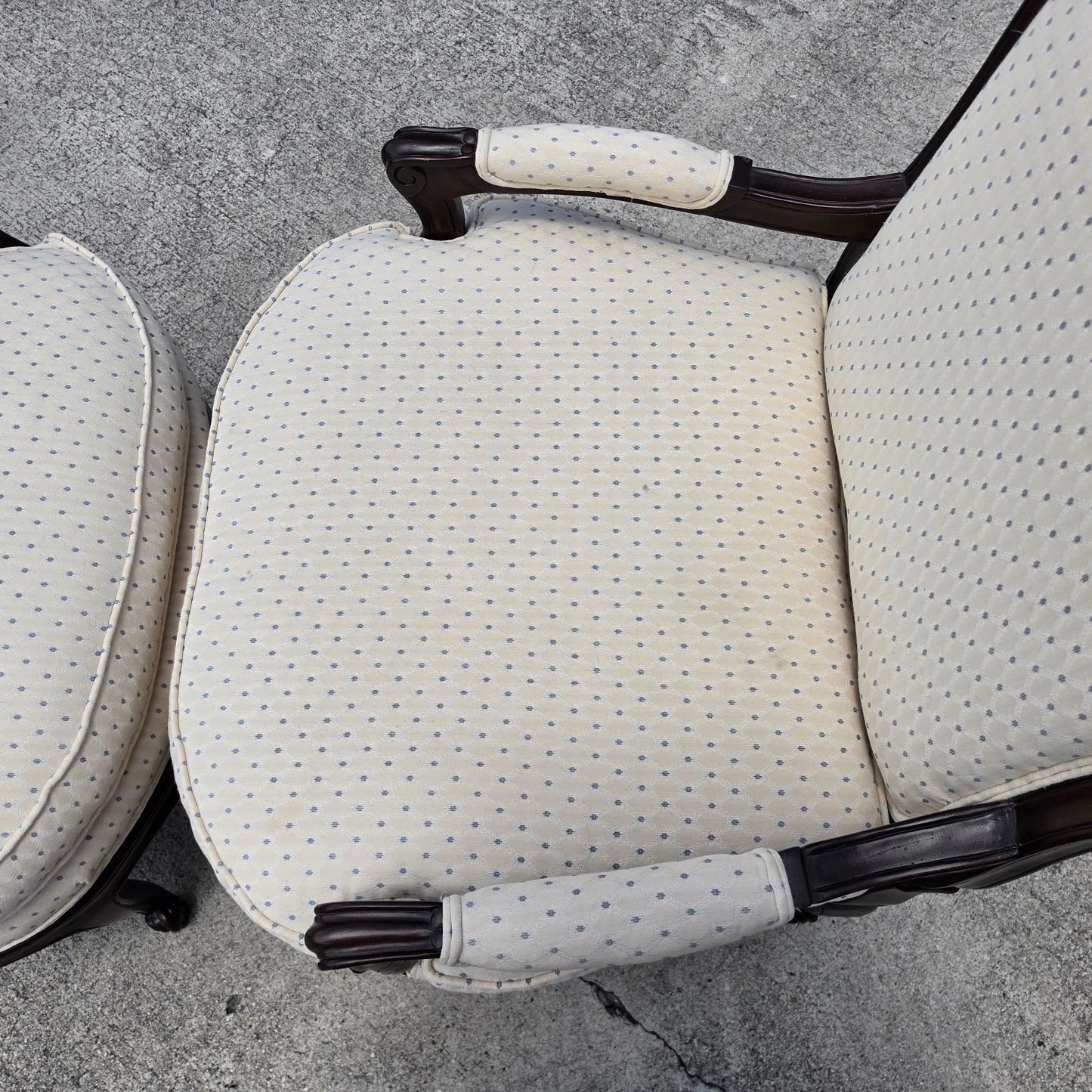 Howard Miller French Country Fauteuil Armchairs A Pair