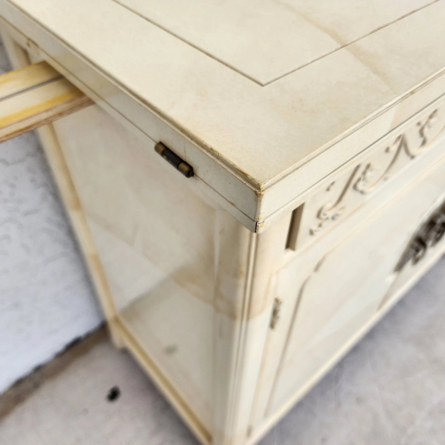 Vtg HENREDON by Roy Coleman Lacquered Bar Buffet Faux Goat Skin Asian Style