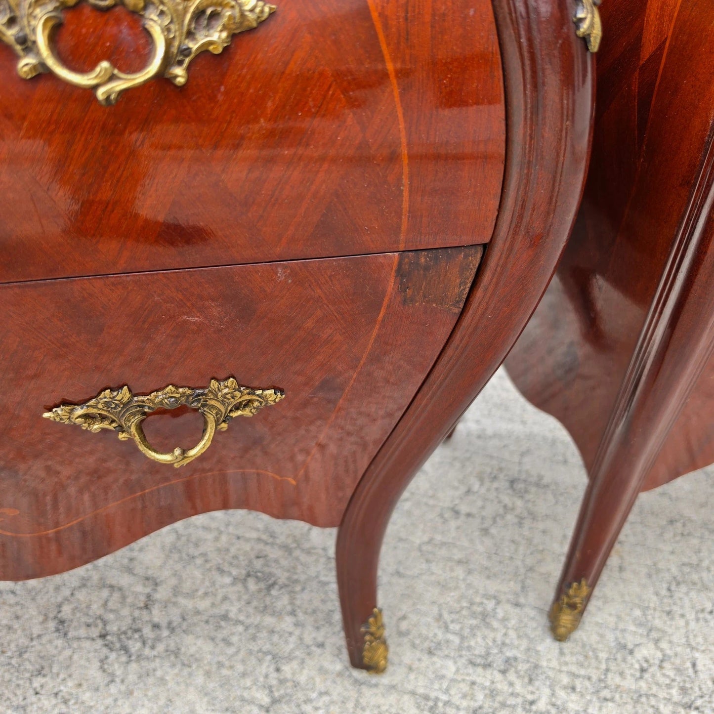 Pair of French Louis XV Style Bombe Commodes Bedside Tables Nightstands