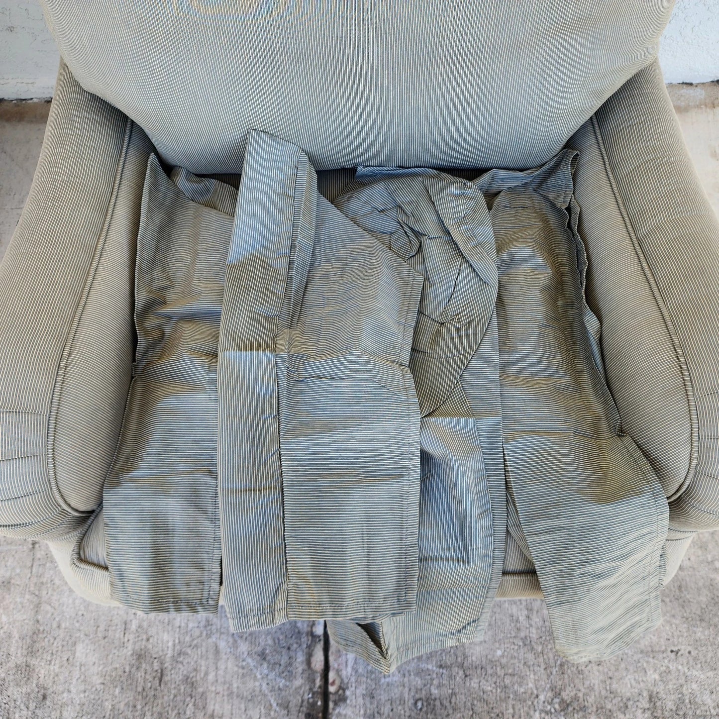 Vanguard Craftwork English Club Chairs & Ottoman