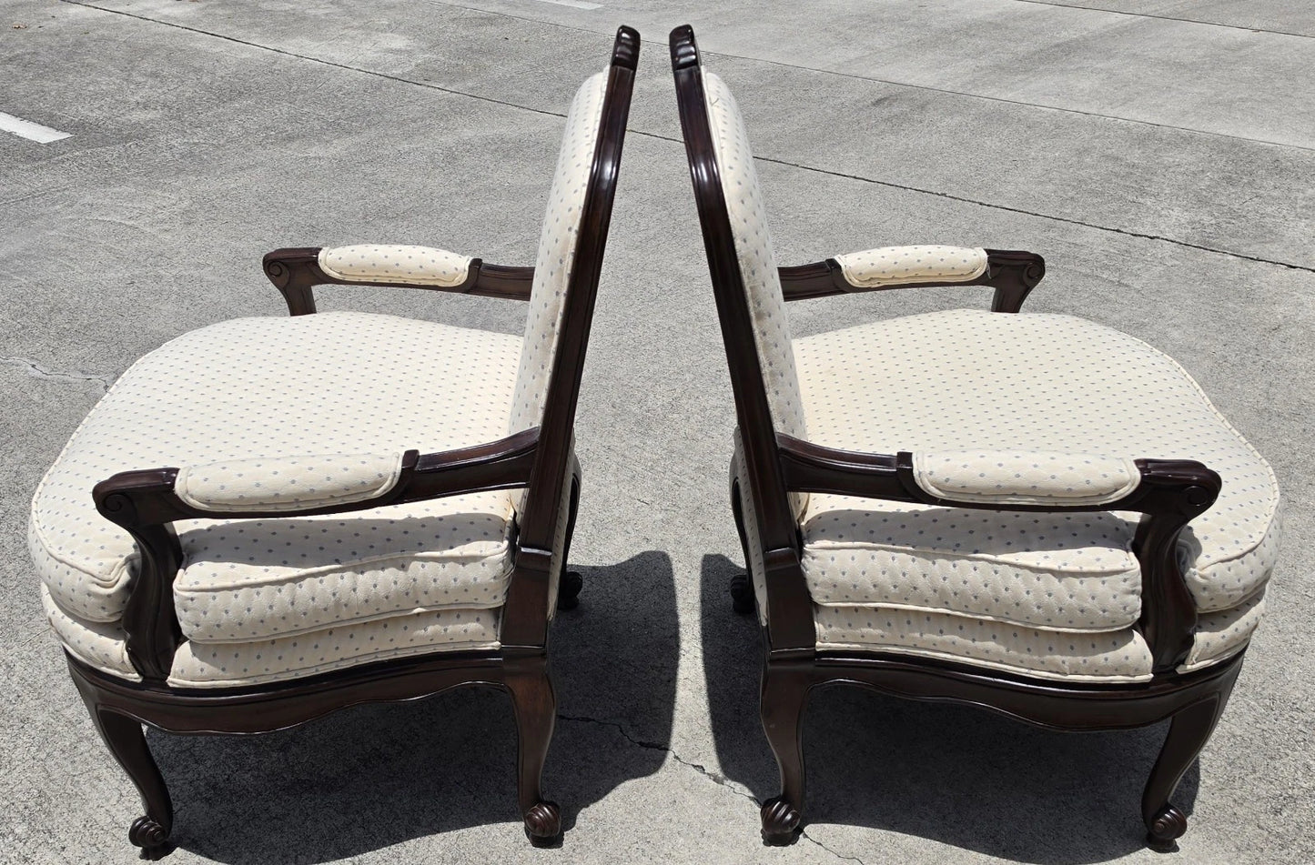 Howard Miller French Country Fauteuil Armchairs A Pair