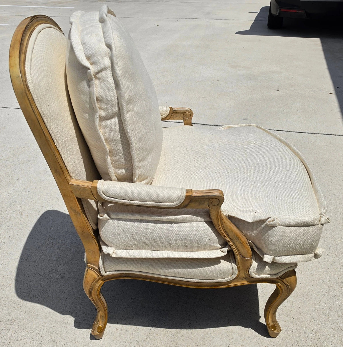 Beverly Furniture French Louis XV Fauteuil Linen Lounge Chair