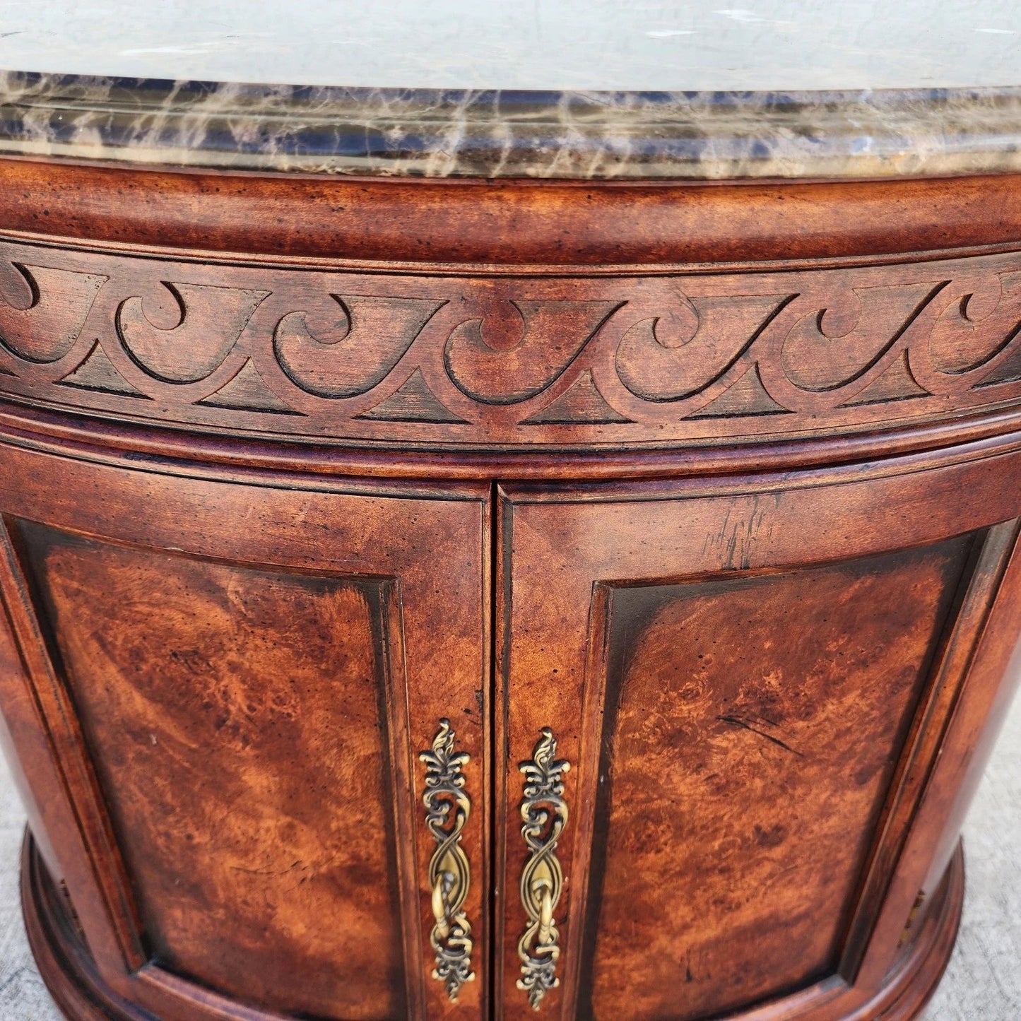 Henredon Style Marble Drum Table