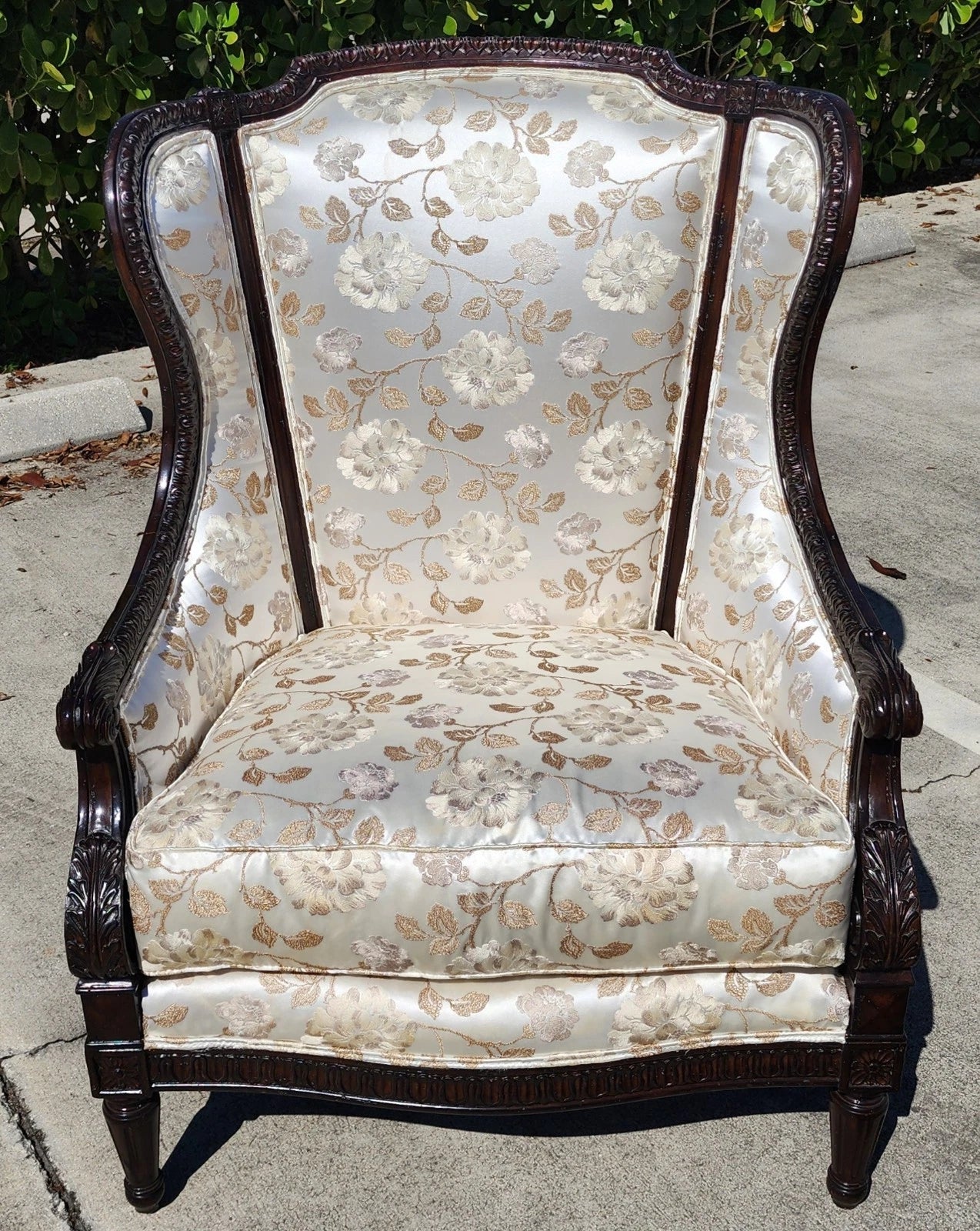 Marge Carson Wingback Chair Embroidered Silk with 7 Pillows