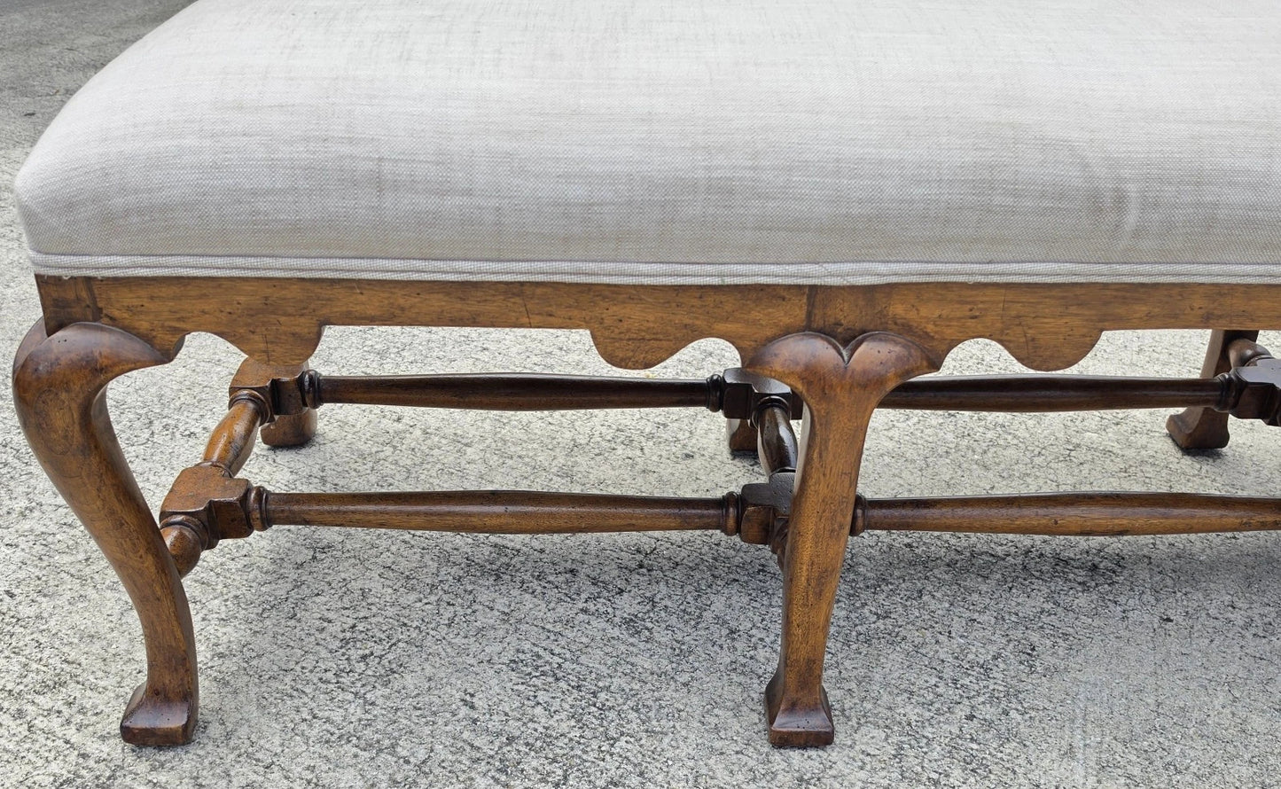 Jerry Pair Queen Anne Linen Walnut Califia Bench