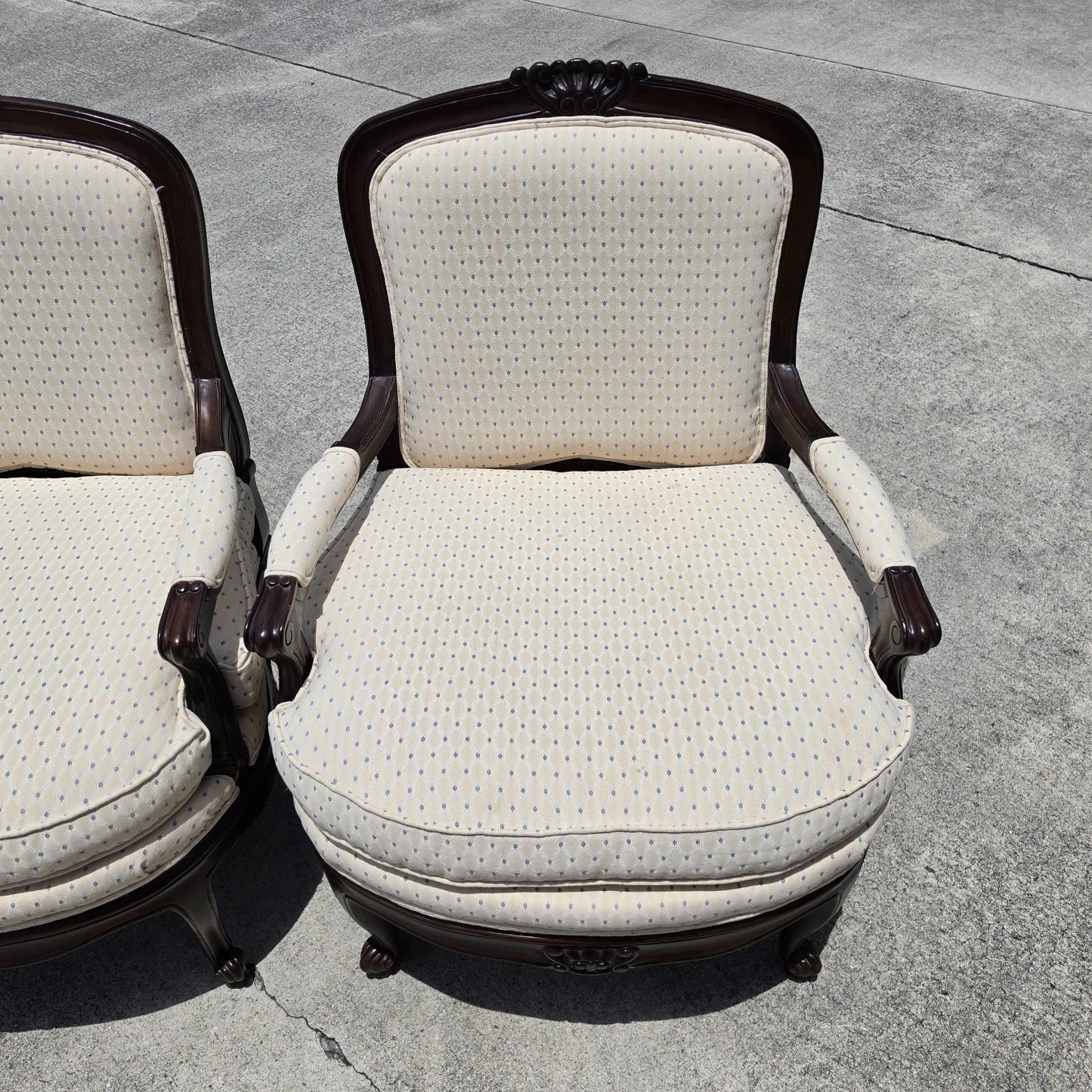 Howard Miller French Country Fauteuil Armchairs A Pair