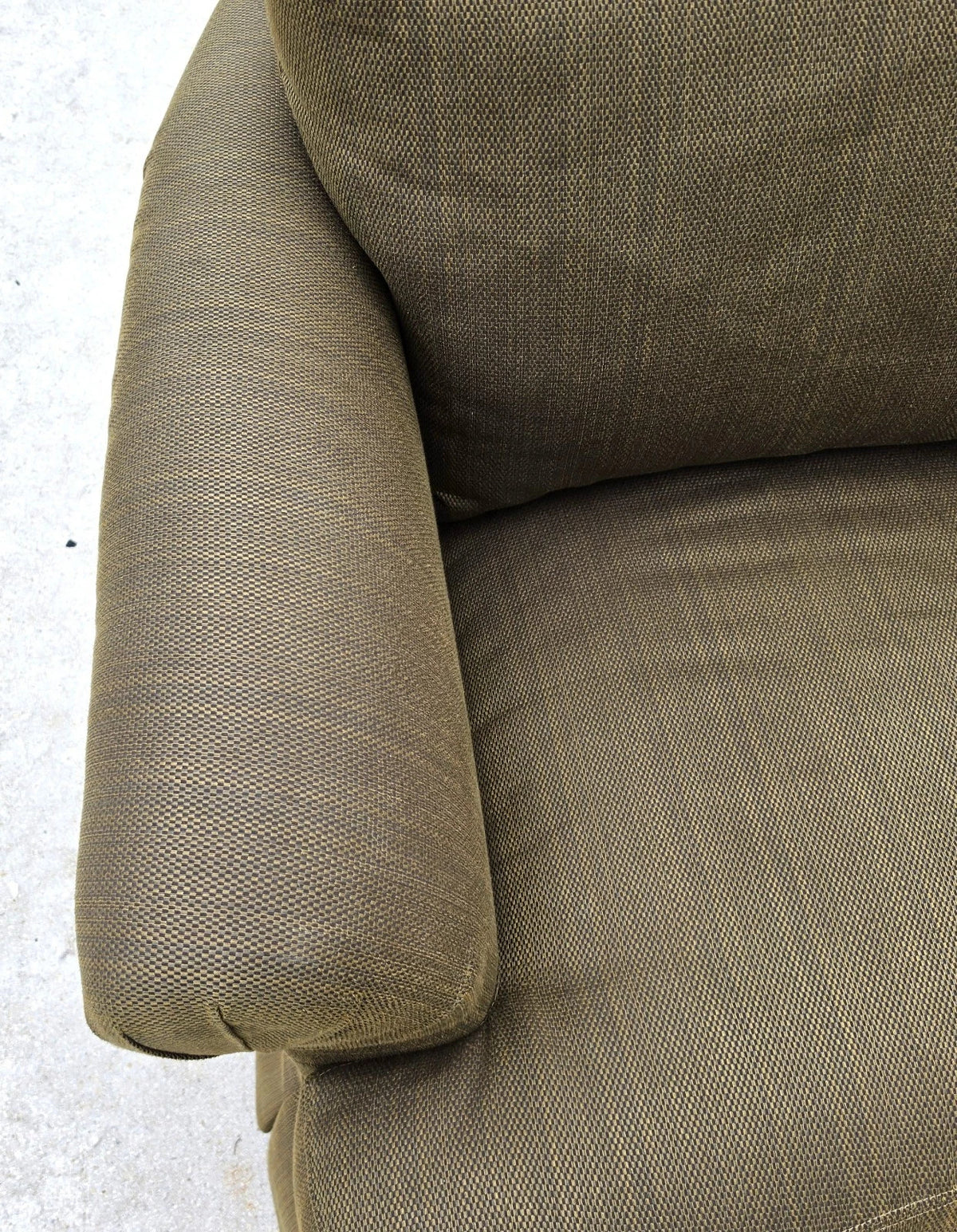 Paul Robert English Roll Arm Swivel Club Chair Skirted Lounge Olive Green