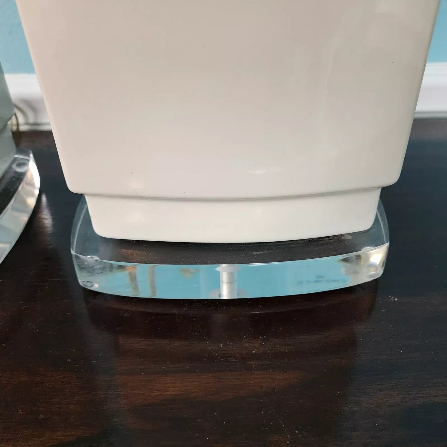 Vintage MCM Bauer Table Lamps Ceramic Lucite White Pair