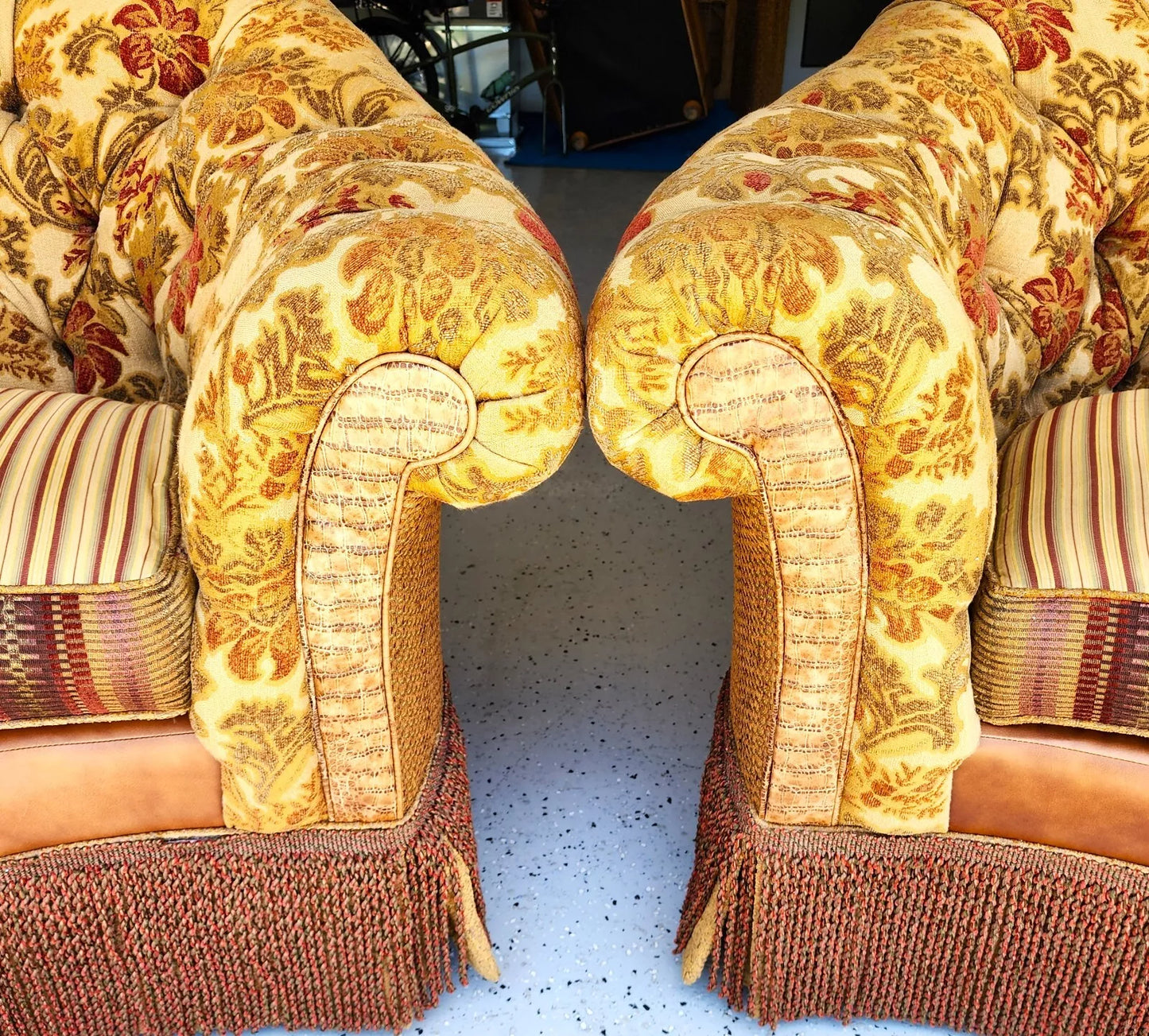 BENTLEY CHURCHILL Sofas Carol Hicks Bolton Style