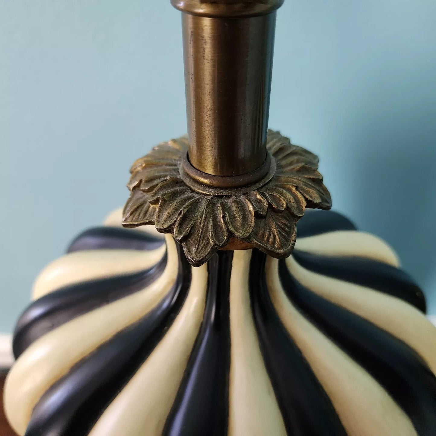 Chelsea House Table Lamps Pair