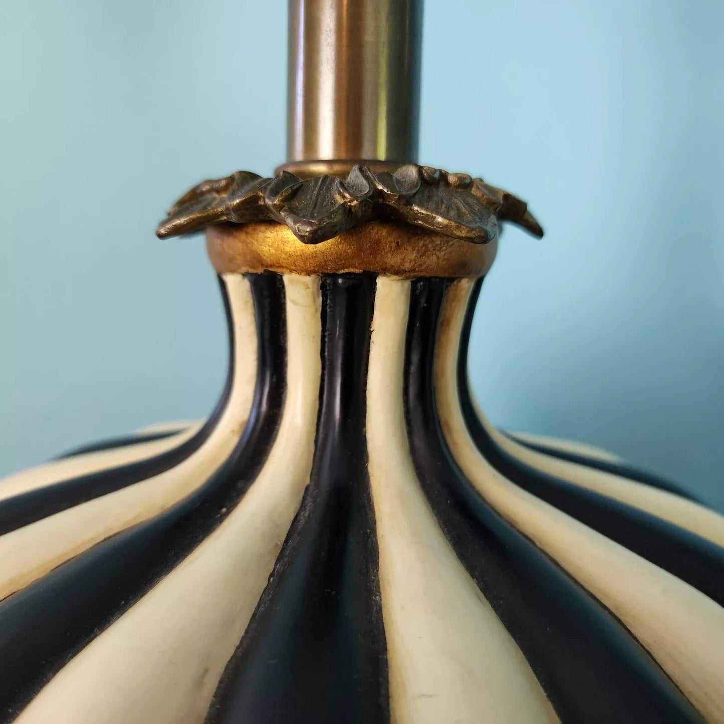 Chelsea House Table Lamps Pair