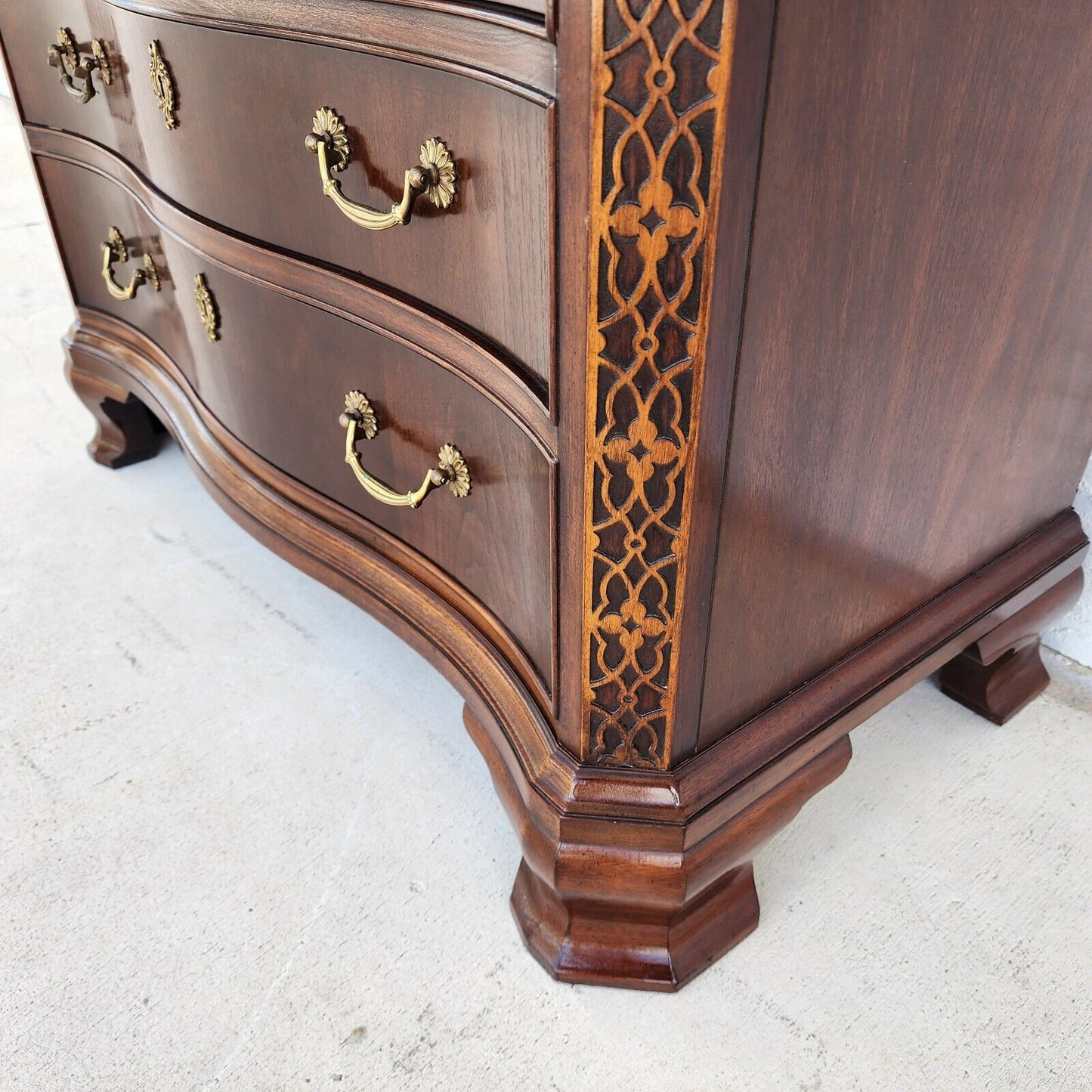 Chippendale Chest Of Drawers Style Mahogany Serpentine by White Furniture