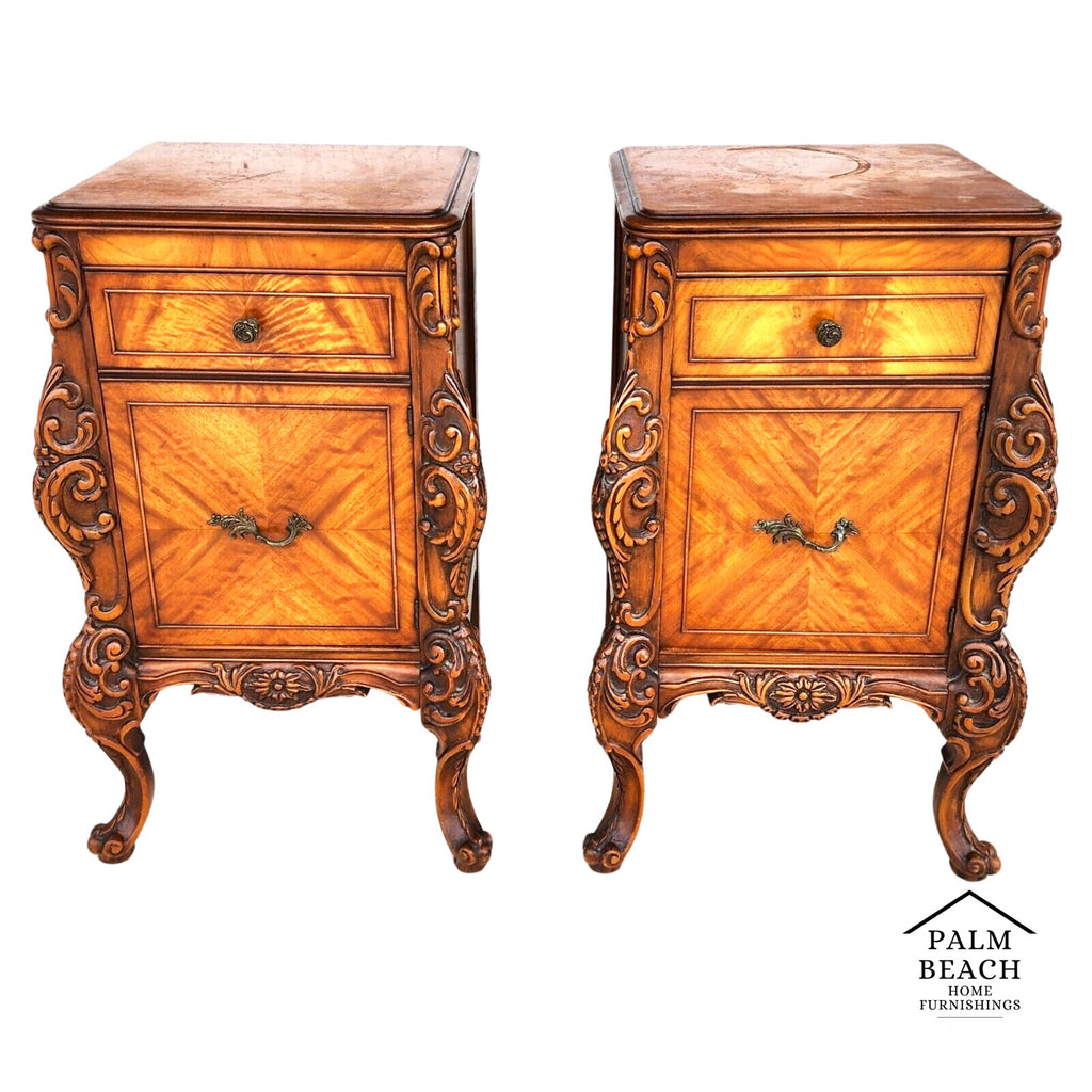 French Louis XV Nightstands Bedside Tables 1940s Pair