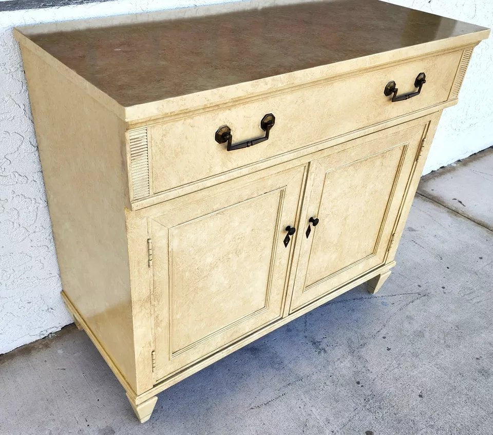 Vintage Dry Bar By Davis Cabinet Co