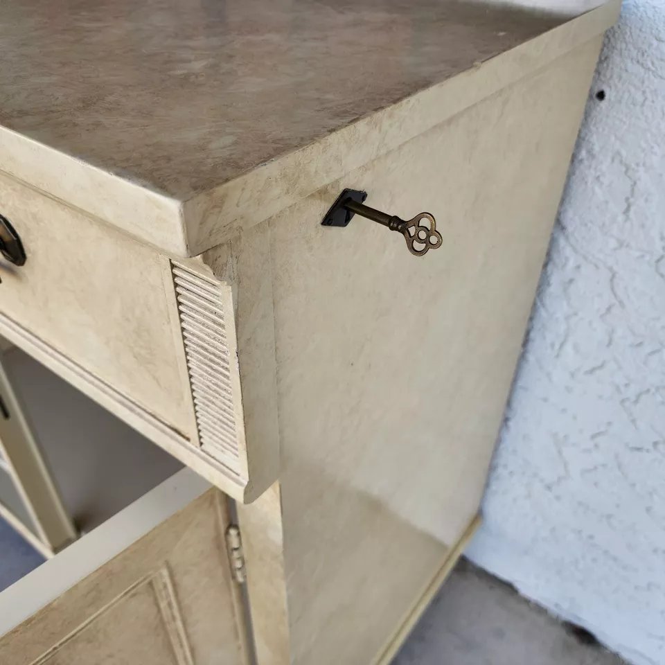 Vintage Dry Bar By Davis Cabinet Co