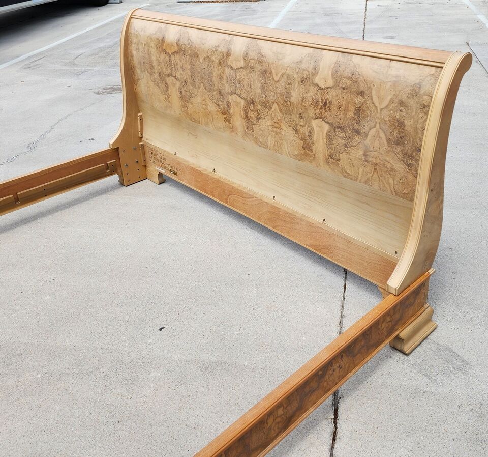 Drexel Heritage Corinthian Bedframe King Sleigh
