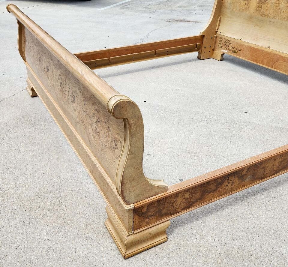 Drexel Heritage Corinthian Bedframe King Sleigh