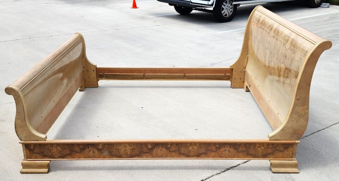 Drexel Heritage Corinthian Bedframe King Sleigh