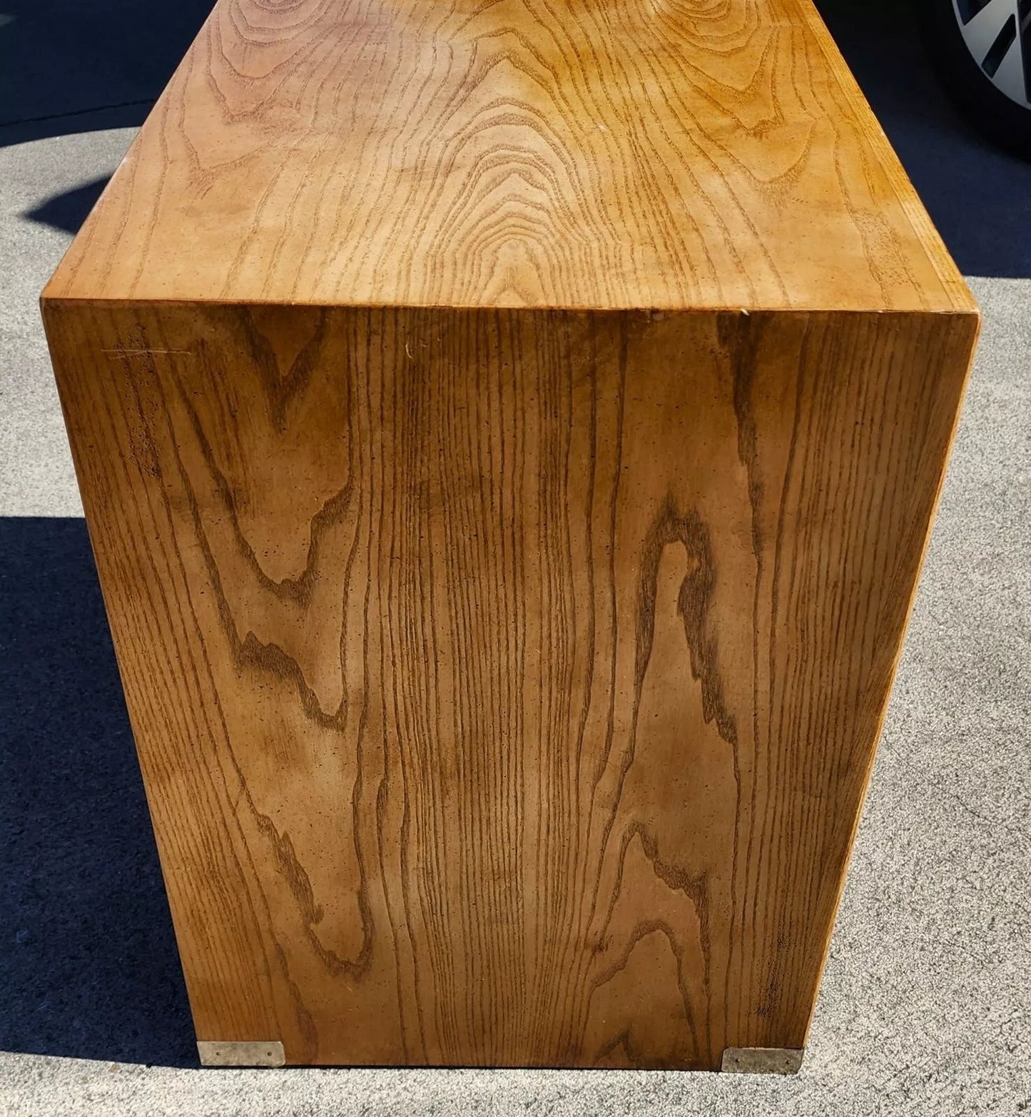 Henredon Nightstands Side Tables Campaign Style Pair