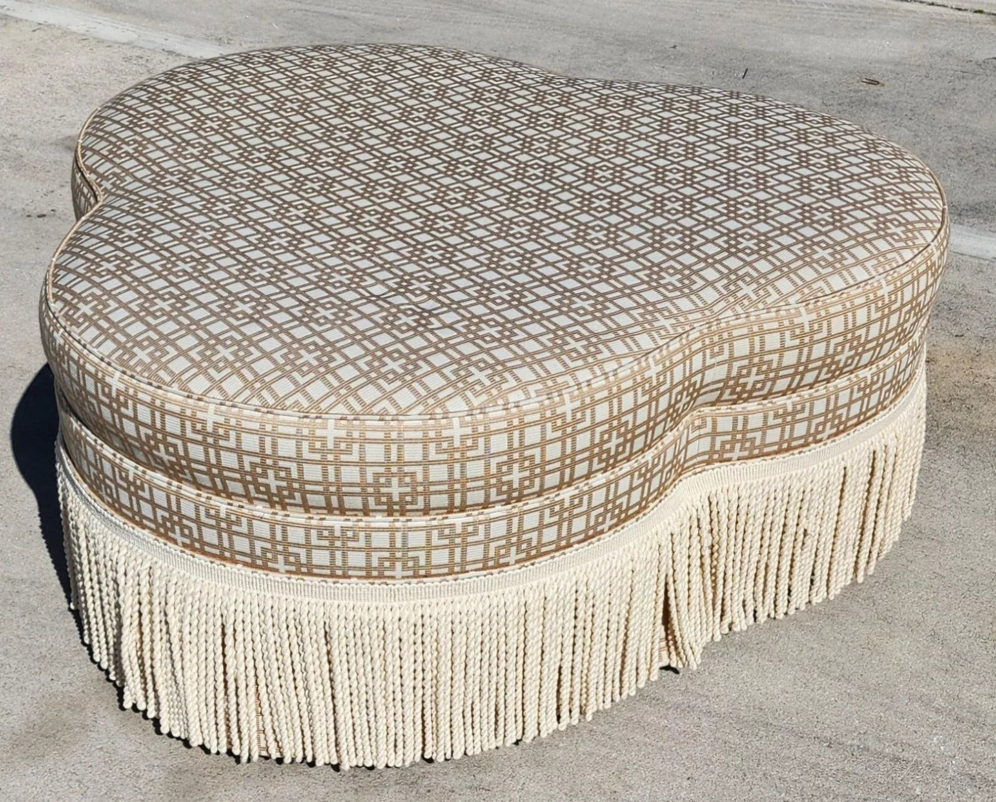 Cloverleaf Ottoman Rolling by Hickory Chair