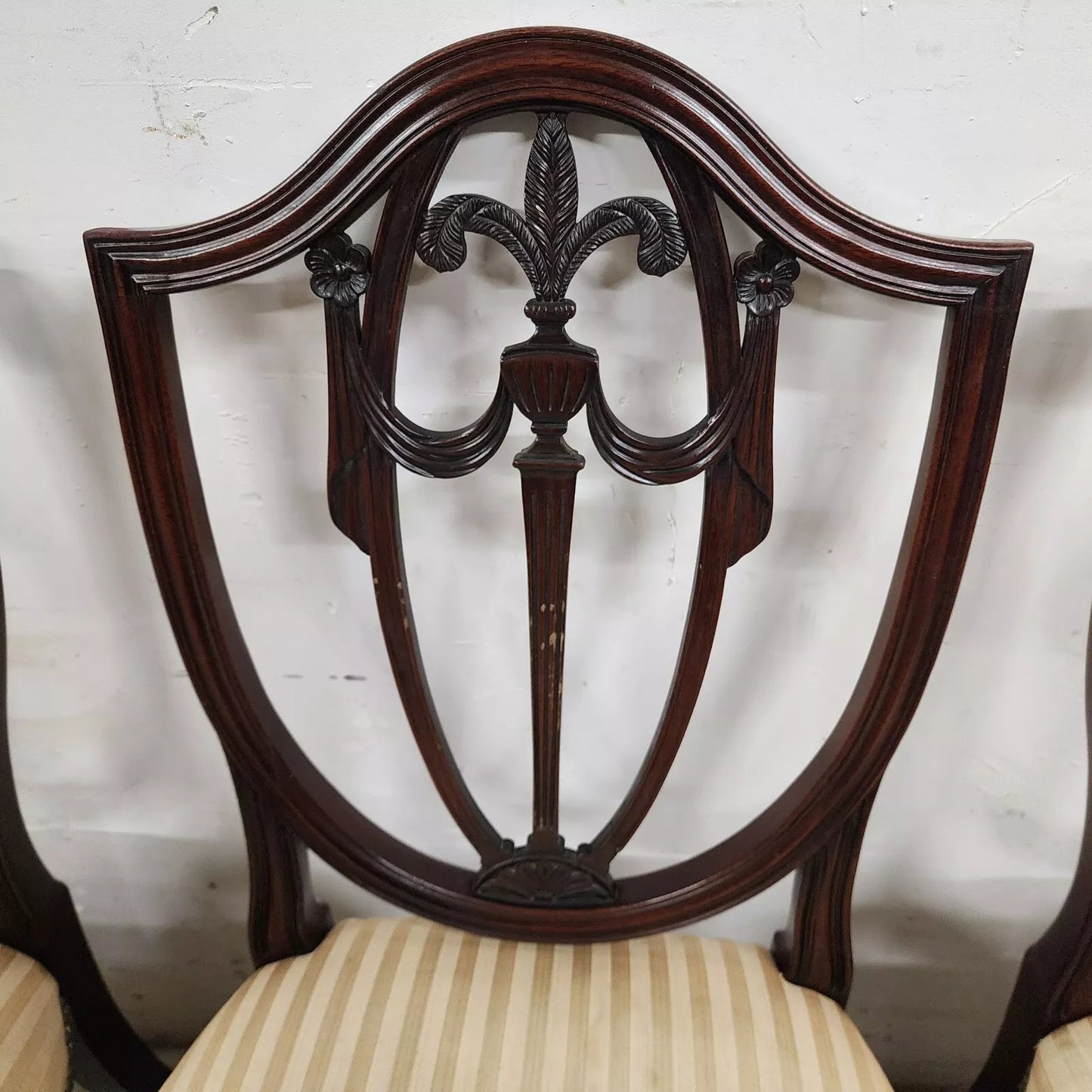 Kindel Dining Chairs Shield Back Model 76-082