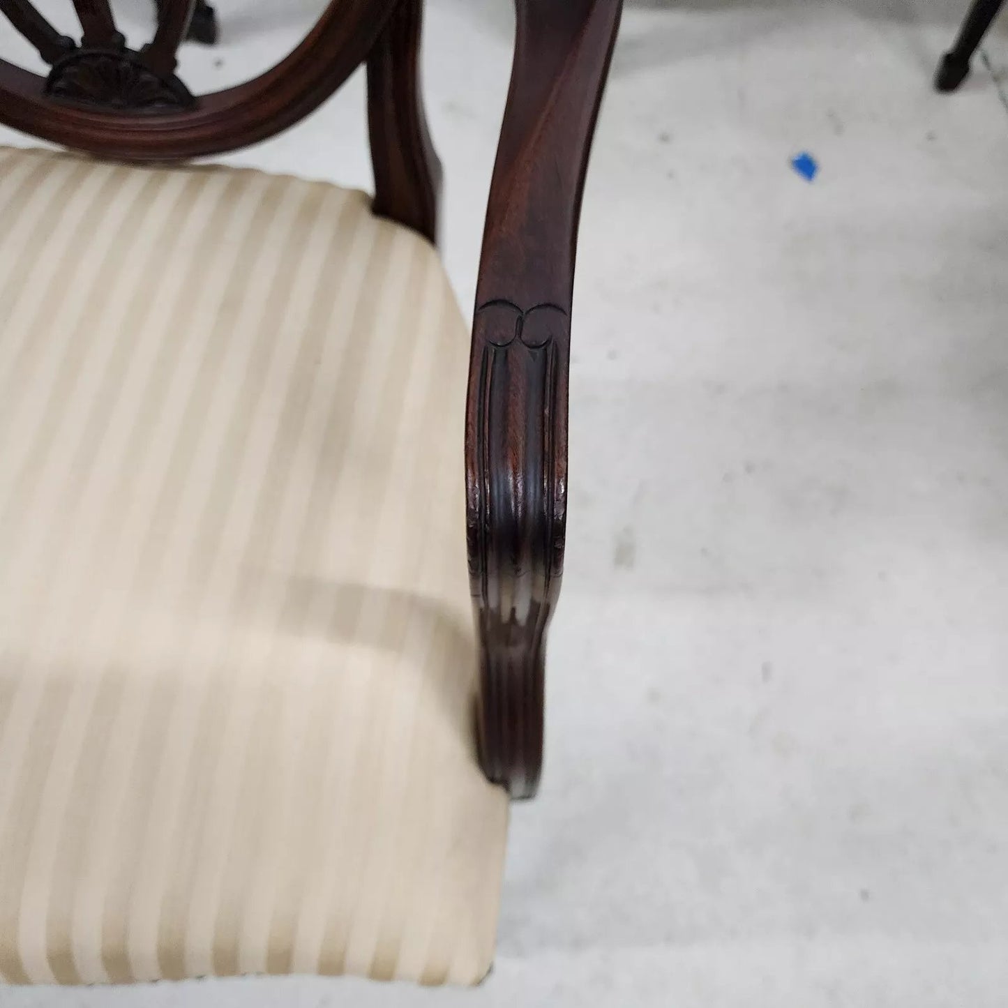 Kindel Dining Chairs Shield Back Model 76-082