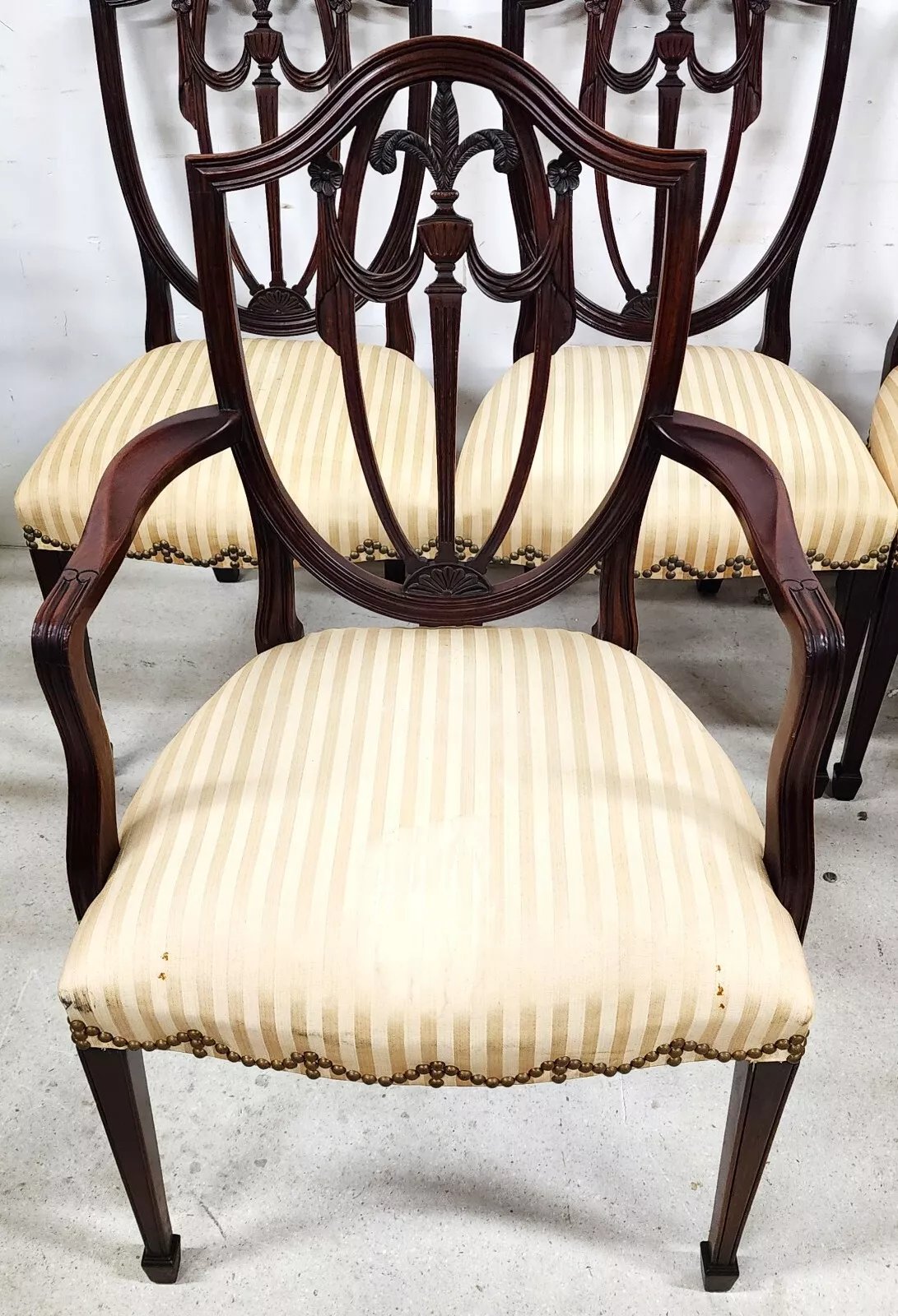 Kindel Dining Chairs Shield Back Model 76-082