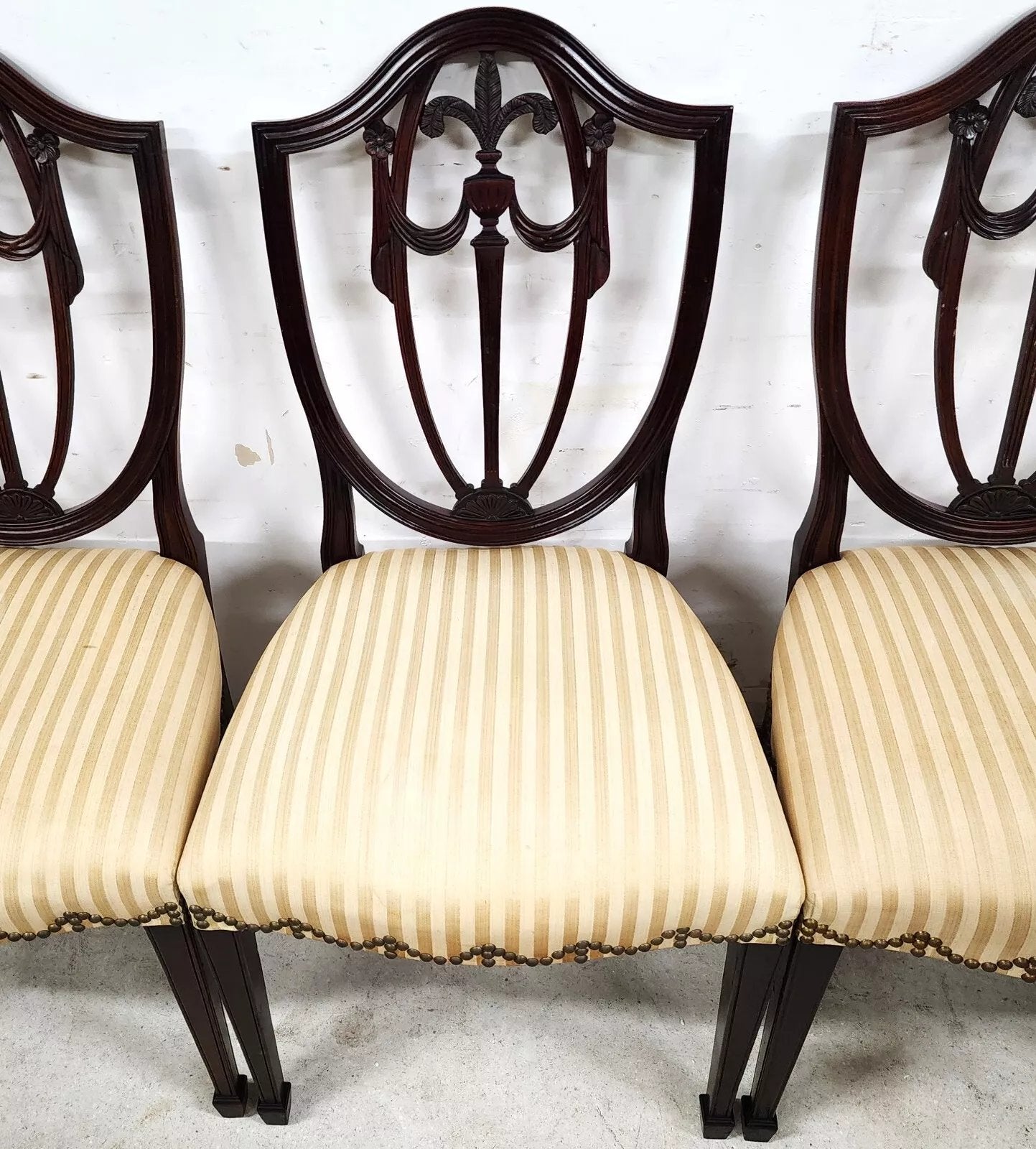 Kindel Dining Chairs Shield Back Model 76-082