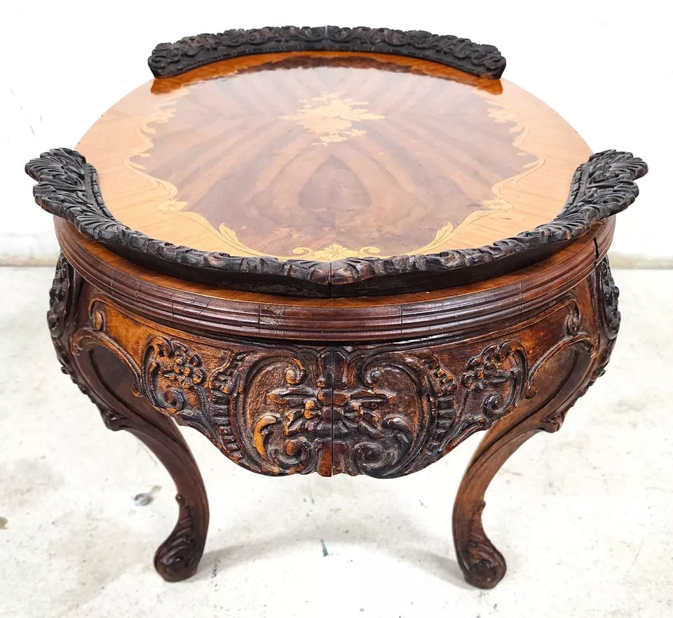 French Louis XV Coffee Table Walnut Marquetry