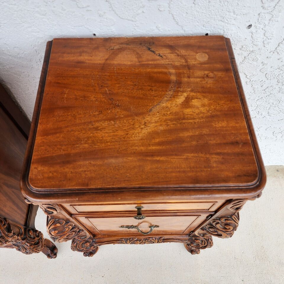 French Louis XV Nightstands Bedside Tables 1940s Pair
